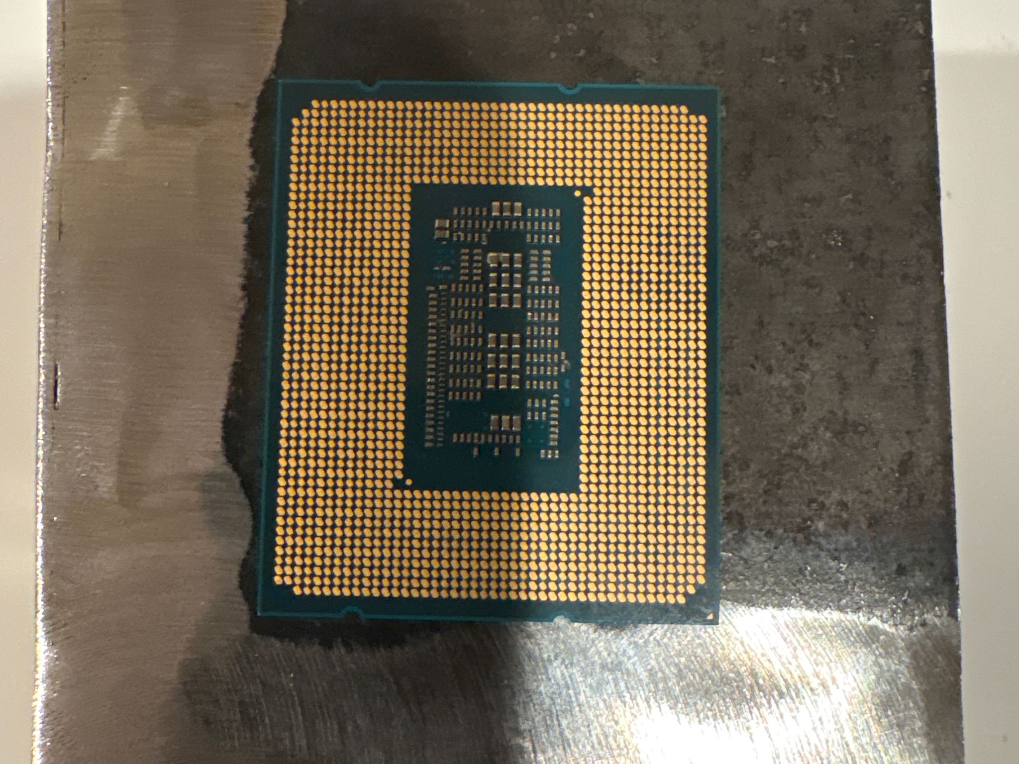 HOT DEAL!! 🔥 Intel Core i5-12600KF 🧊