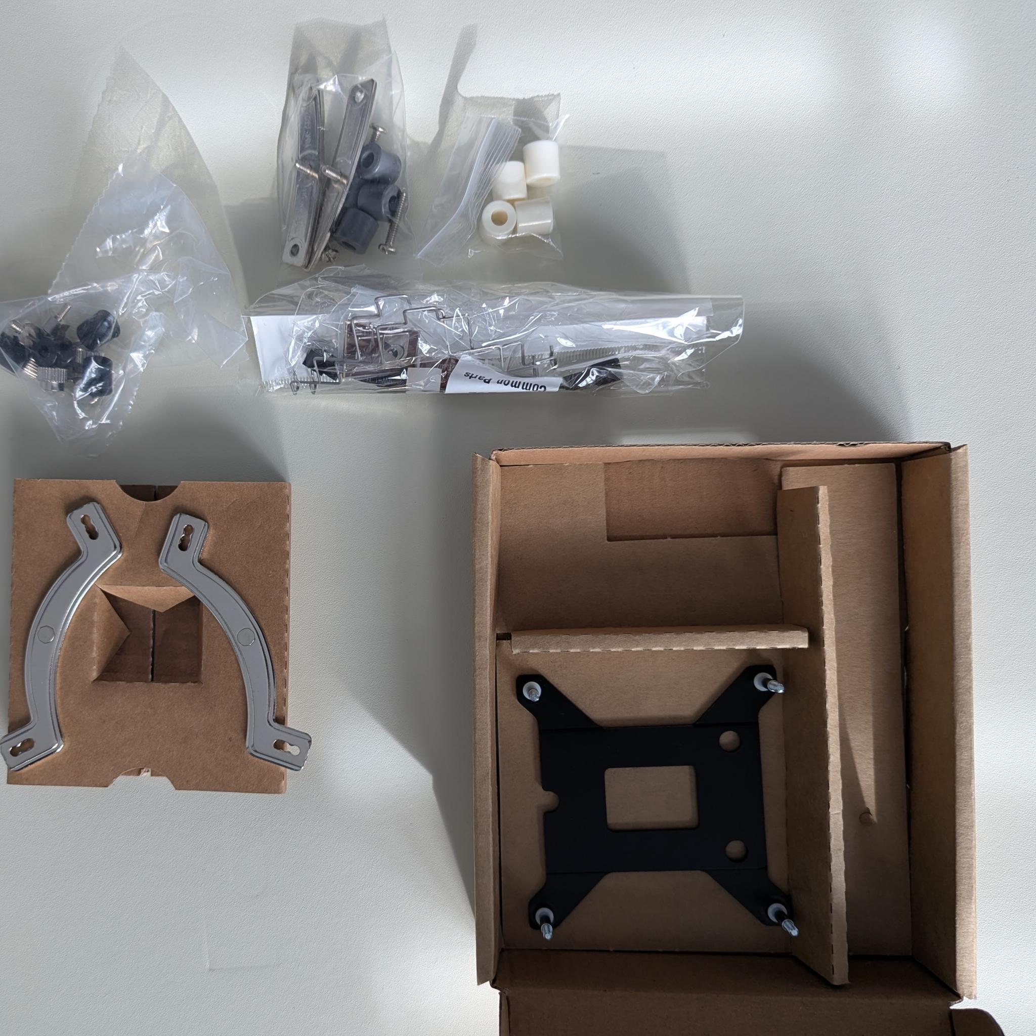 Noctua CPU Cooler Mount Kit Intel/AMD Motherboard