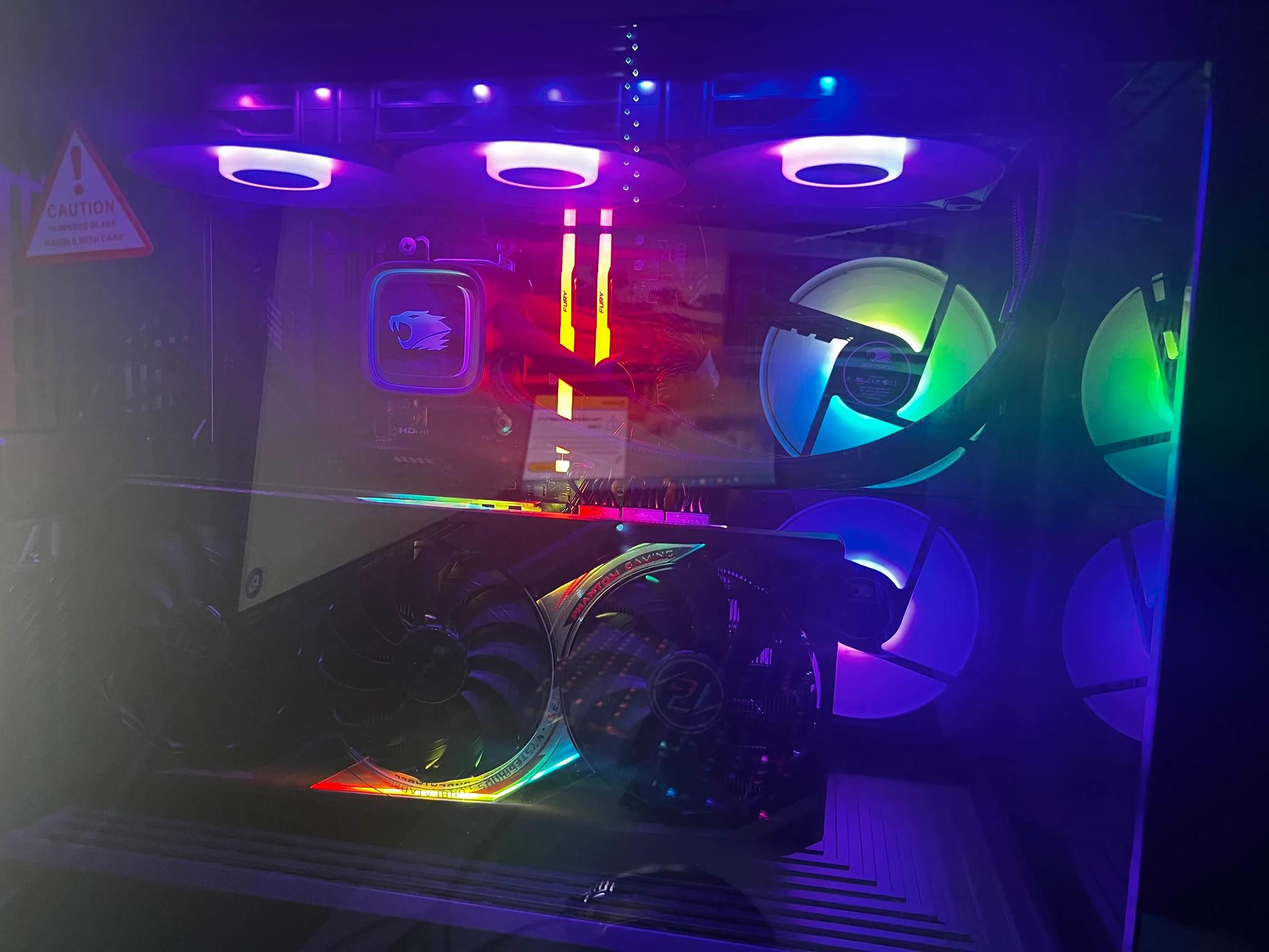 ULTIMATE GAMING PC AMD Ryzen 9 7950x3D 7900XTX 32GB RAM 6000hz