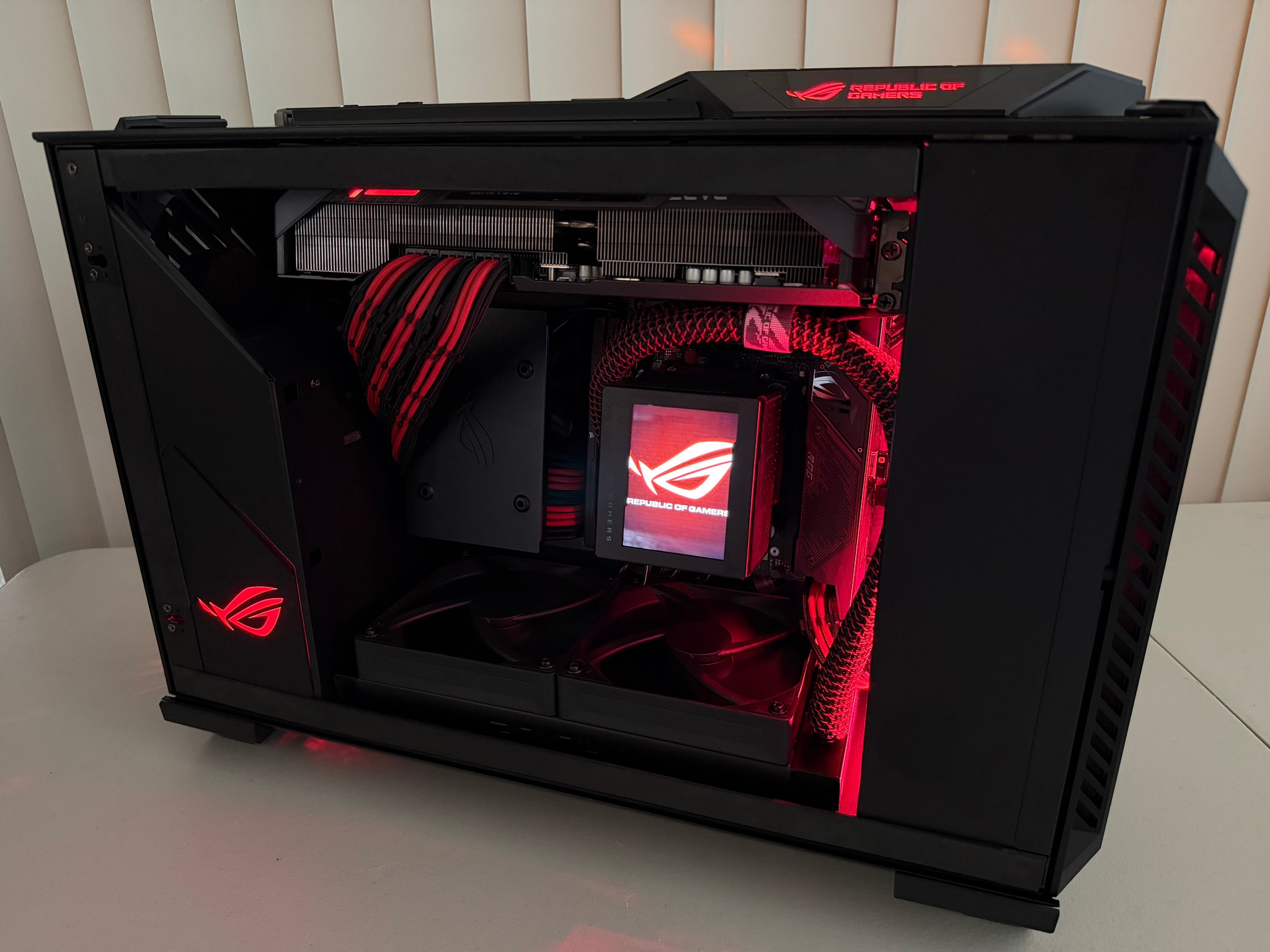RARE 40L Enthusiast ITX Gaming PC - Level up with “Max Chaos” RX 9070 XT 7800X3D 32GB 2TB Gen4