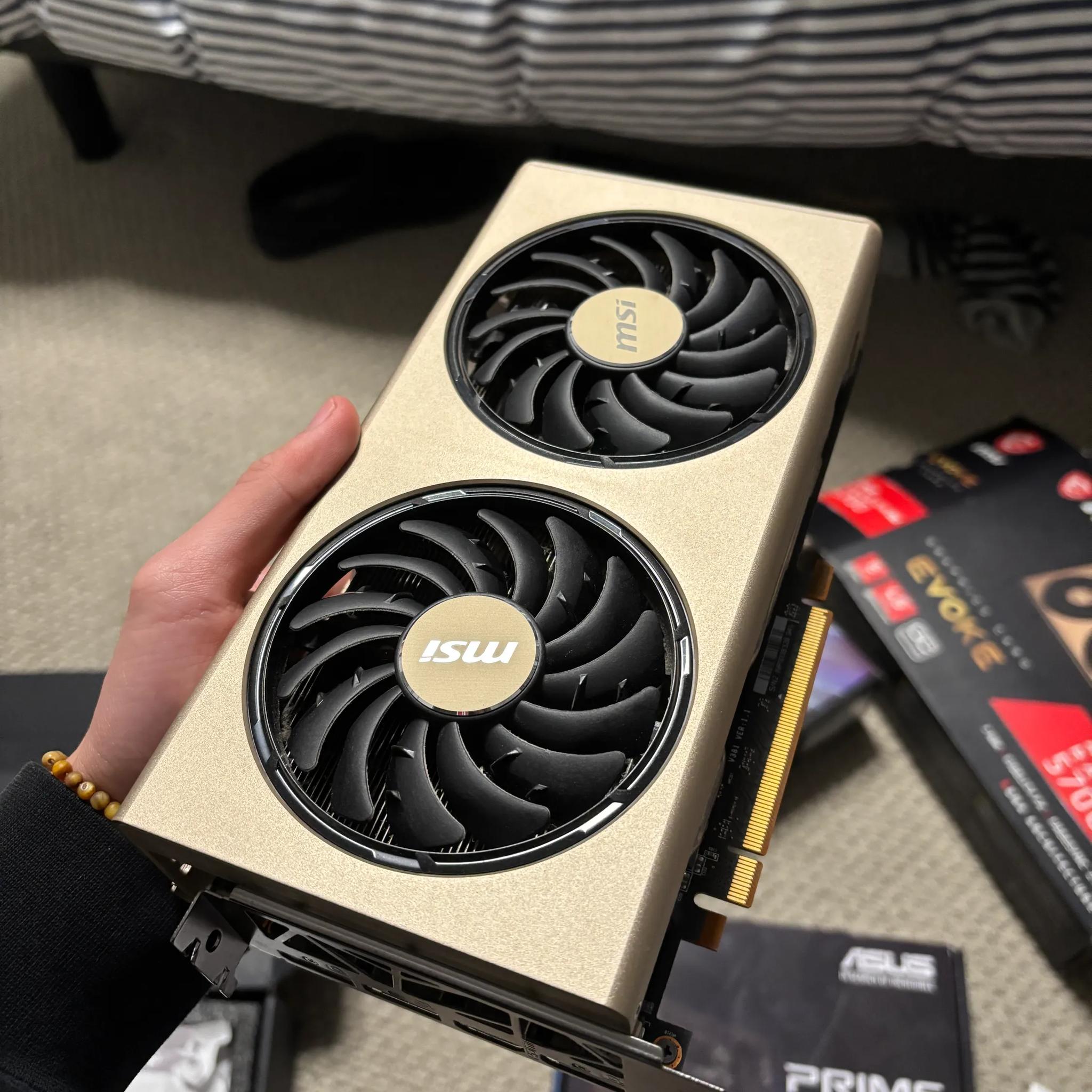 MSI Radeon RX 5700 EVOKE OC