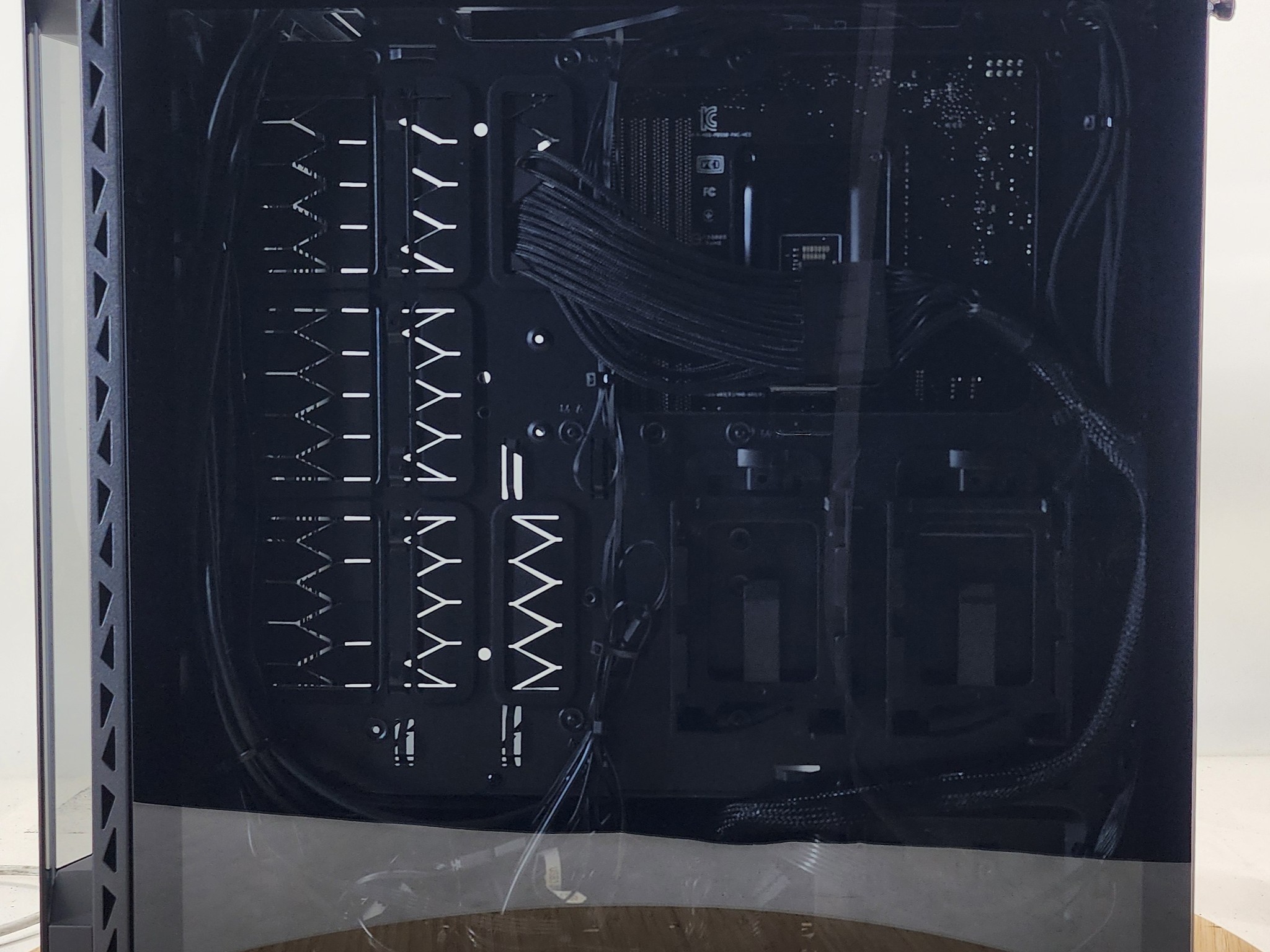 Gaming PC Ryzen 7 5700X 16GB RAM 1TB SSD RTX 4060 Ti 16GB Windows 11 Computer