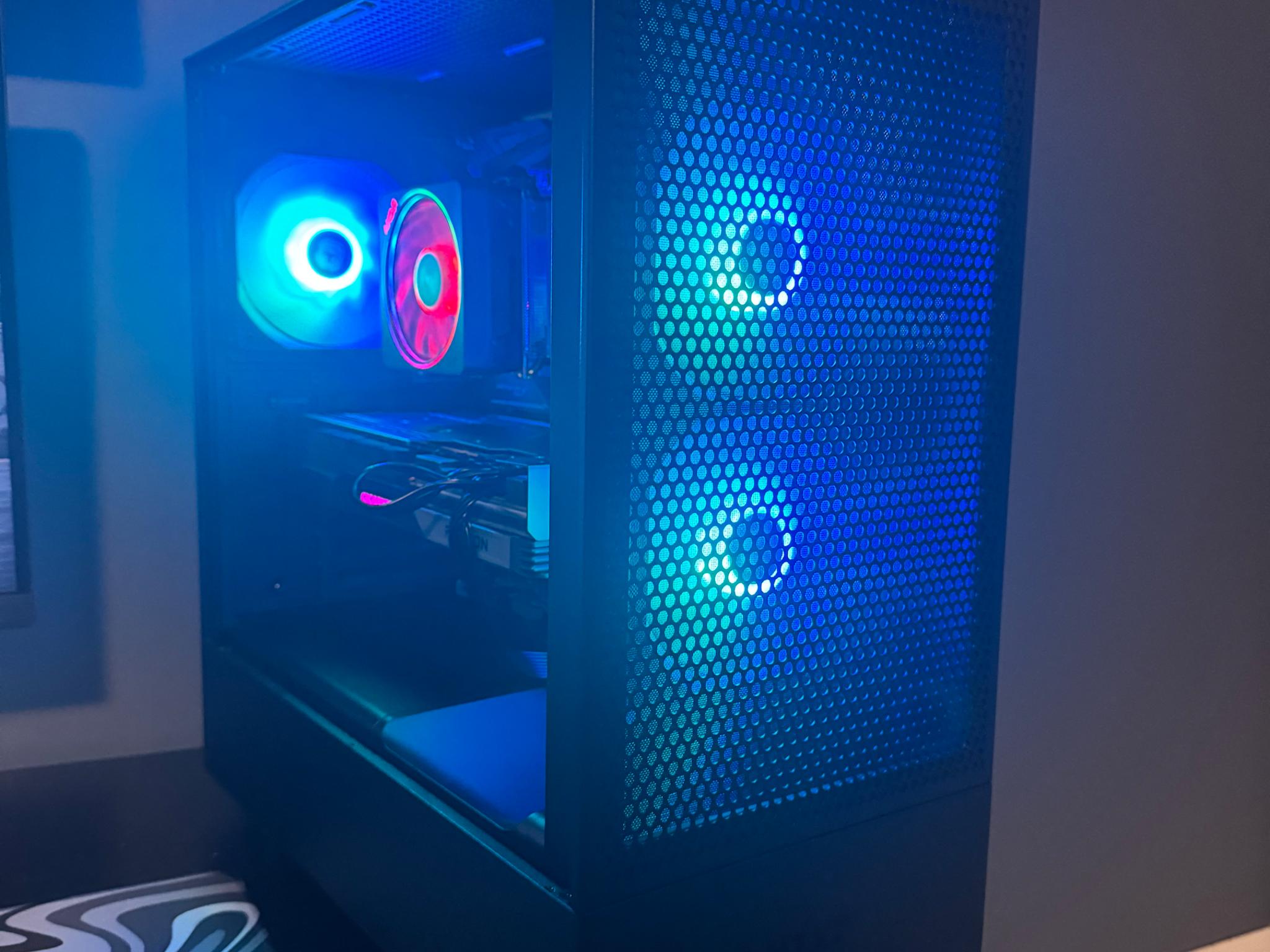 💻 Custom Gaming PC – RX 7800 XT | Ryzen 7 5800X | 32GB RAM | 1TB SSD