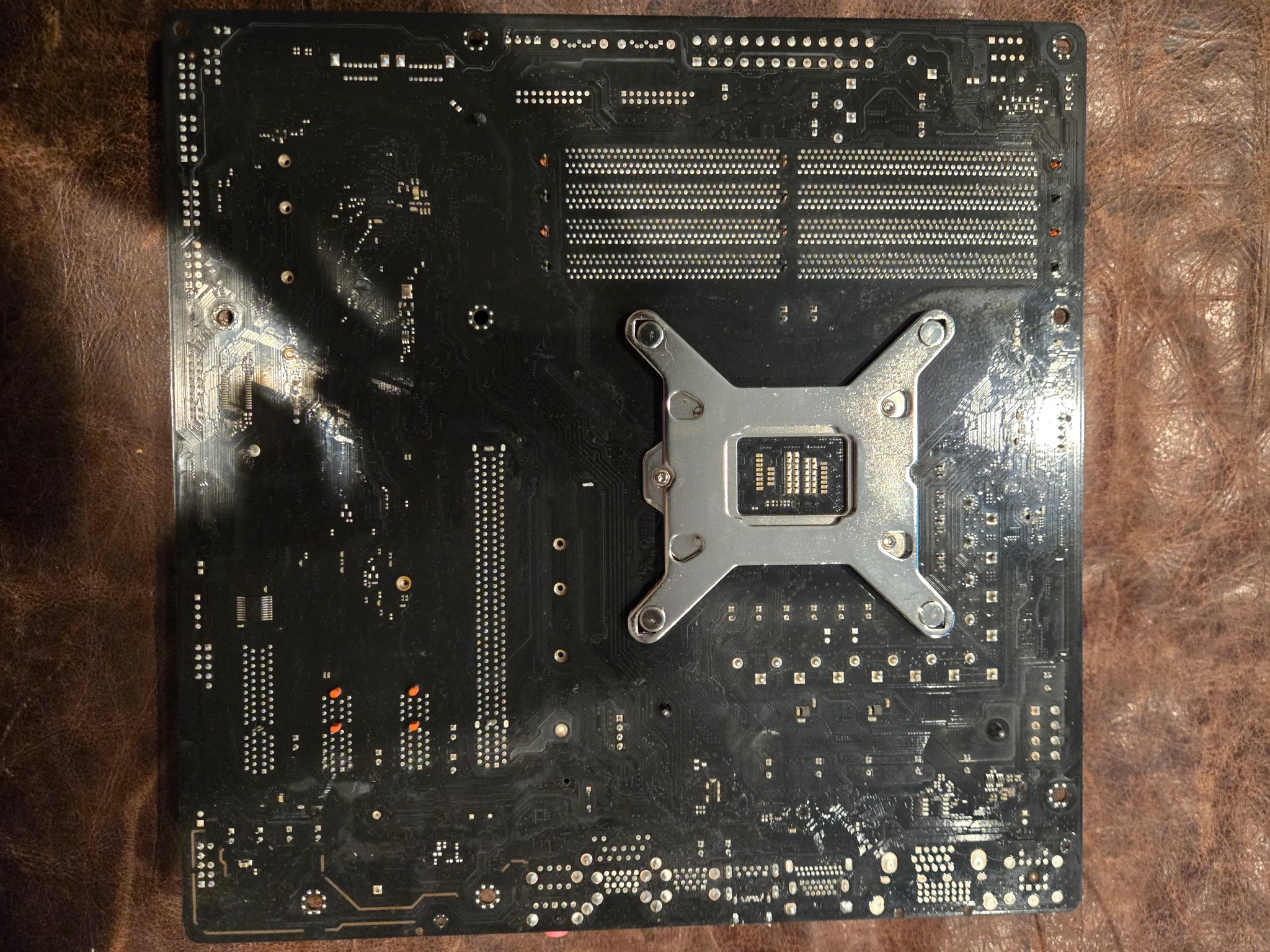 CyberPower/ASRock B360M Xtreme MB and Be Quiet CPU Cooler