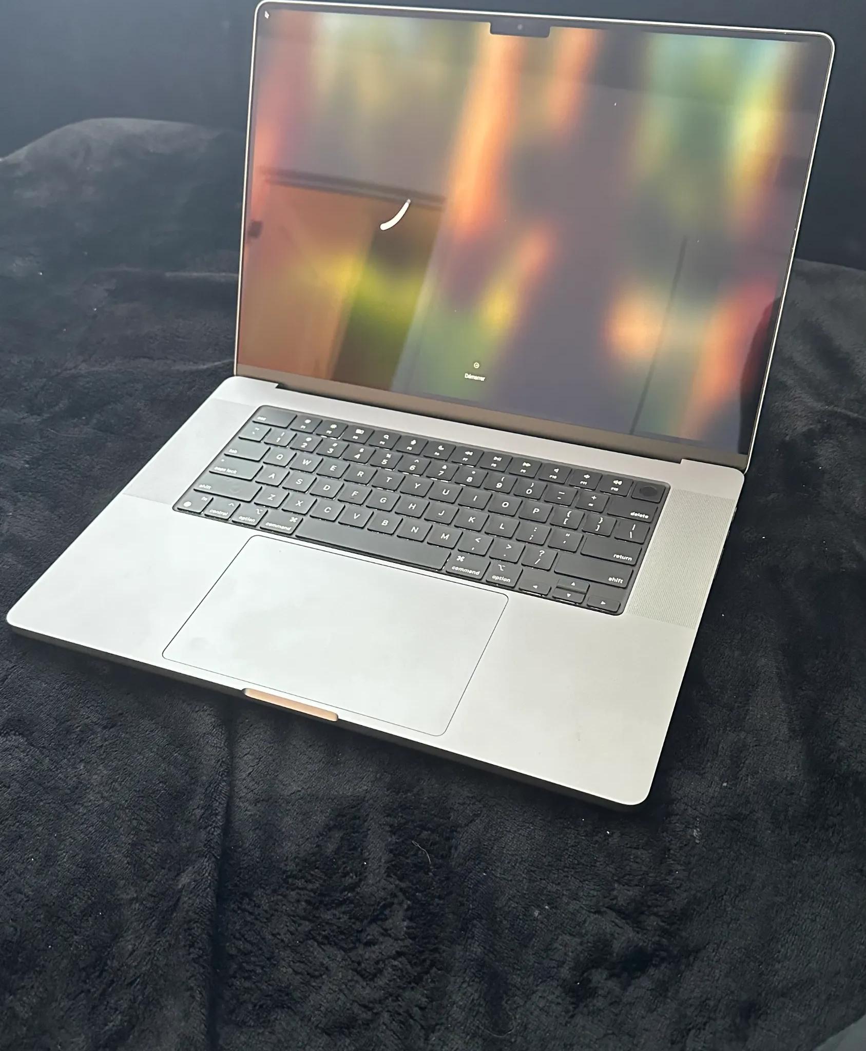 Like New! Macbook Pro 16" 2021