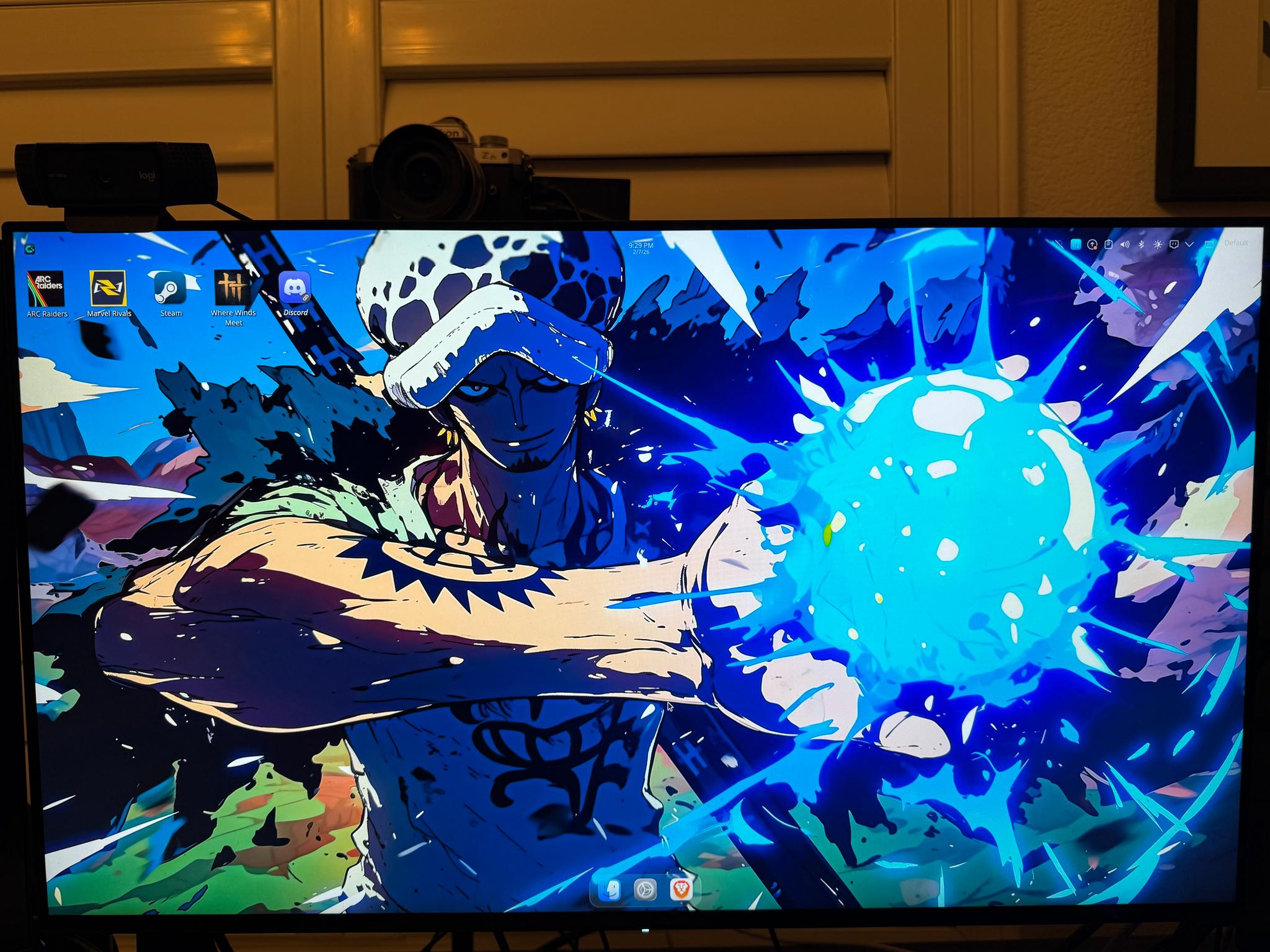 Dough Eve 27” 4K 144HZ