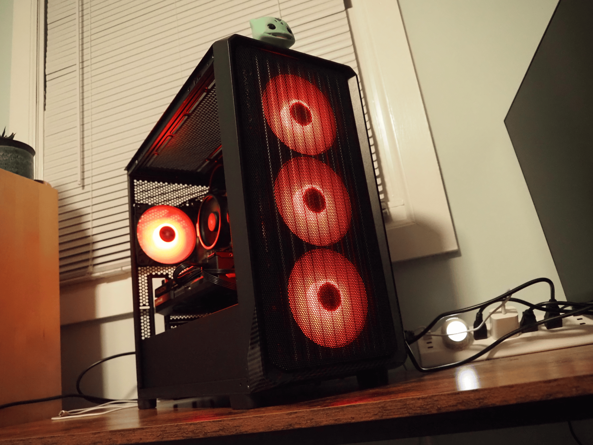 💵👌RX 7700 XT Gaming PC | Ryzen 5 5500 | 16GB RAM | 512GB NVMe | ARGB | Ready to Play