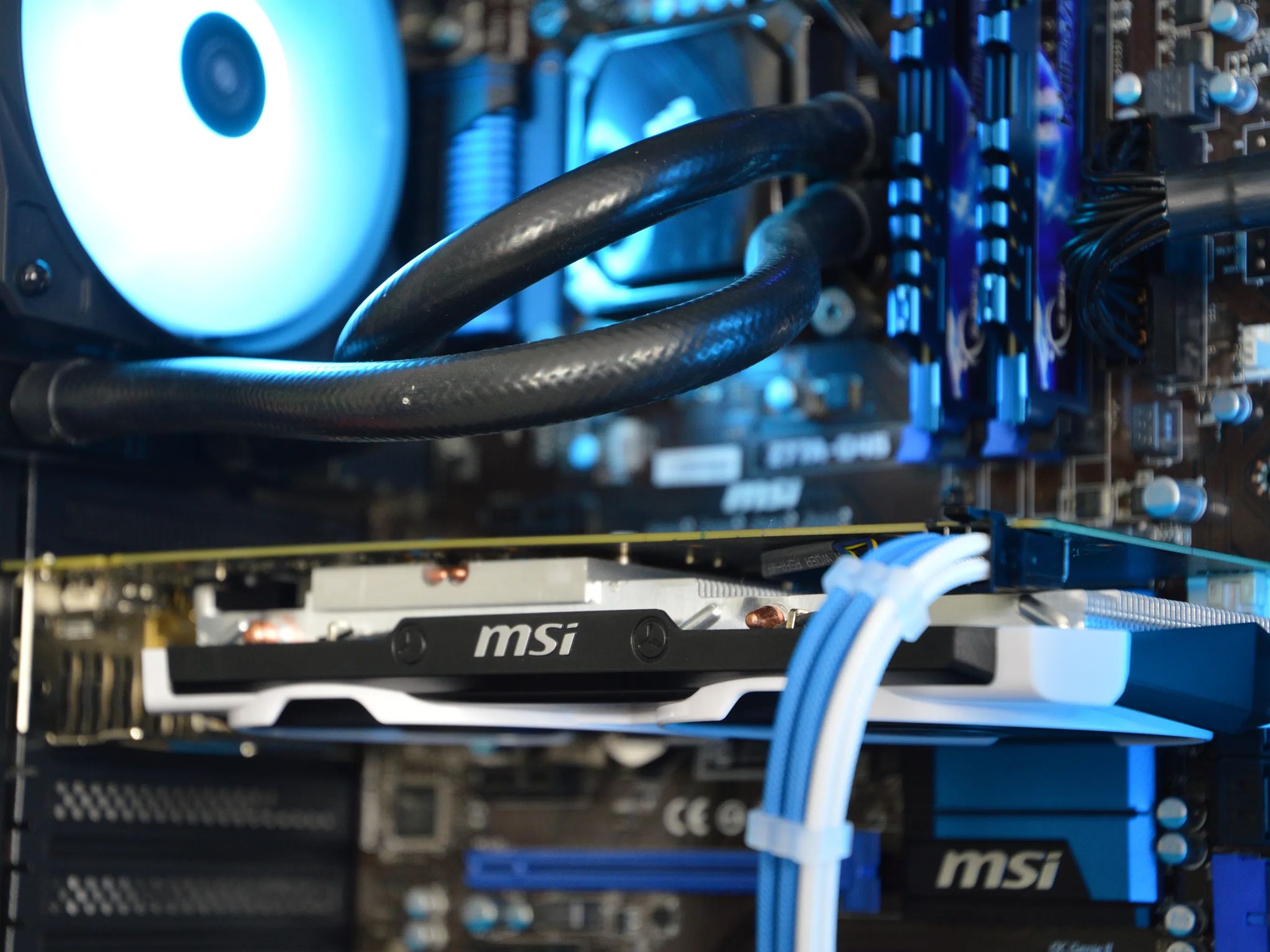⚫❄️| GTX 960 | INTEL i7 3770 | 16GB DDR3 RAM | 512GB SATA SSD | Midnight Freeze |