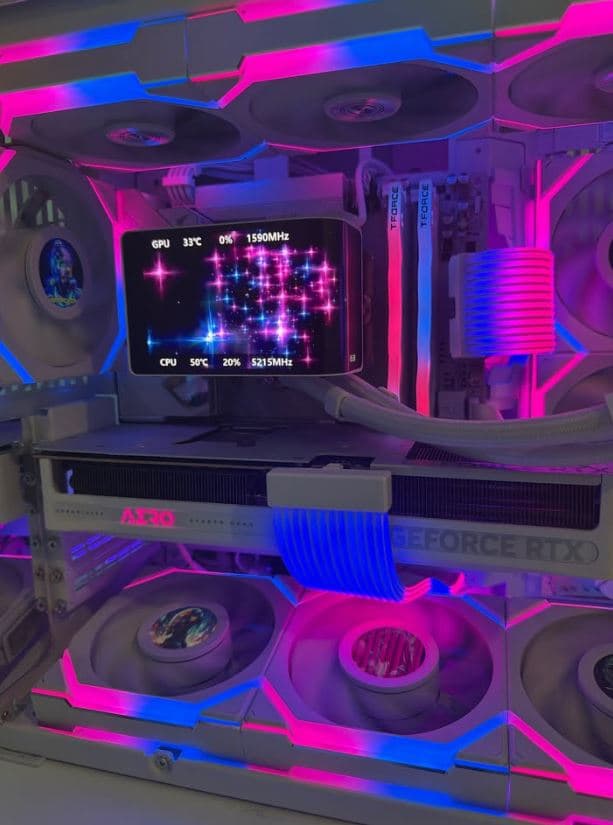 Gaming PC Nvidia RTX 5080, Ryzen 7 9800X3D, Lian Li 011 Mini V2 White, LCD Fans, 3D AIO, 2TB Gen5