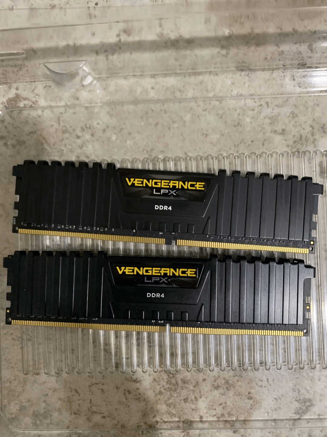 Corsair Vengeance LPX (2 X 8 GB) 16 GB DDR4 2400 MHz Memory Sticks (DIFF MODELS)