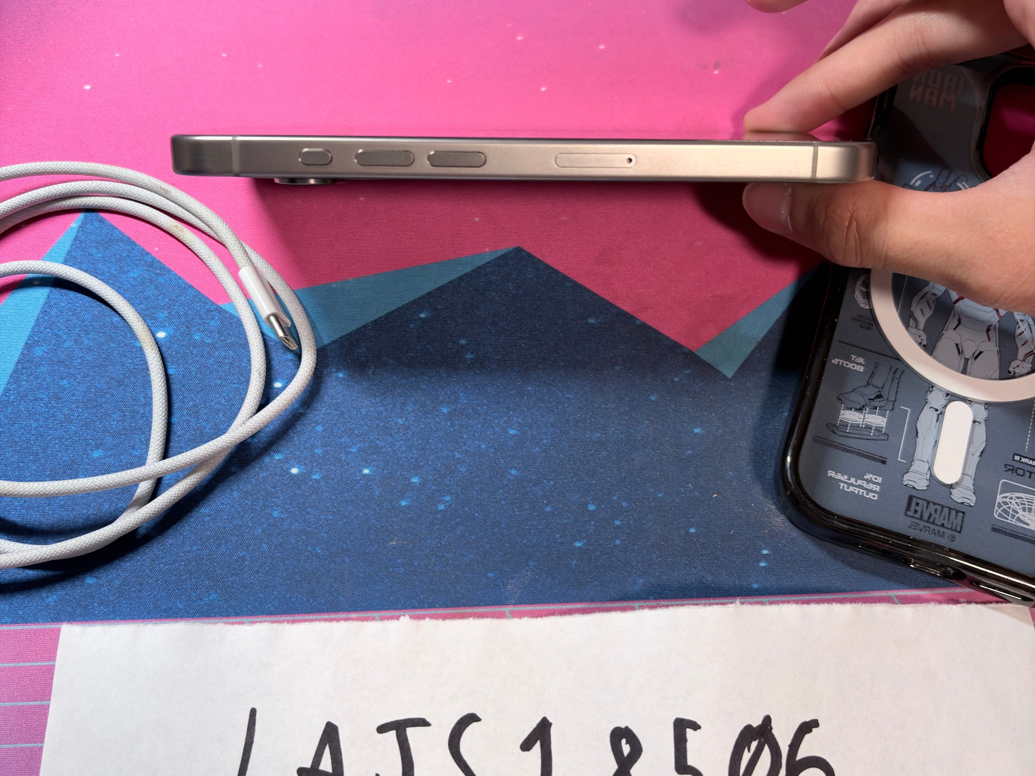MINT iPhone 15 Pro Unlocked 256GB Natural Titanium