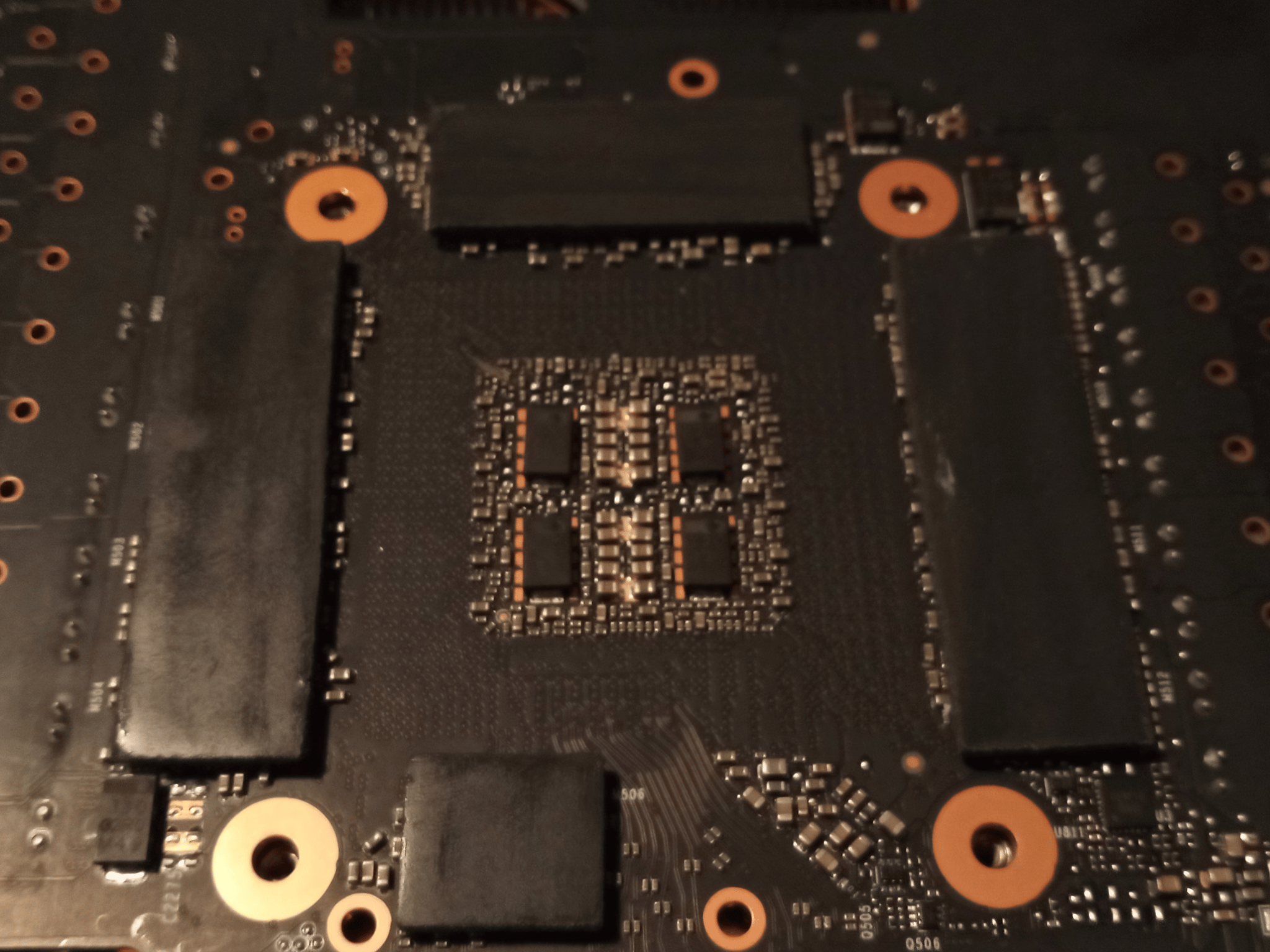 Like New! EVGA GeForce RTX 3090 FTW3 ULTRA GAMING (with 20 W/mK Pads installed!)
