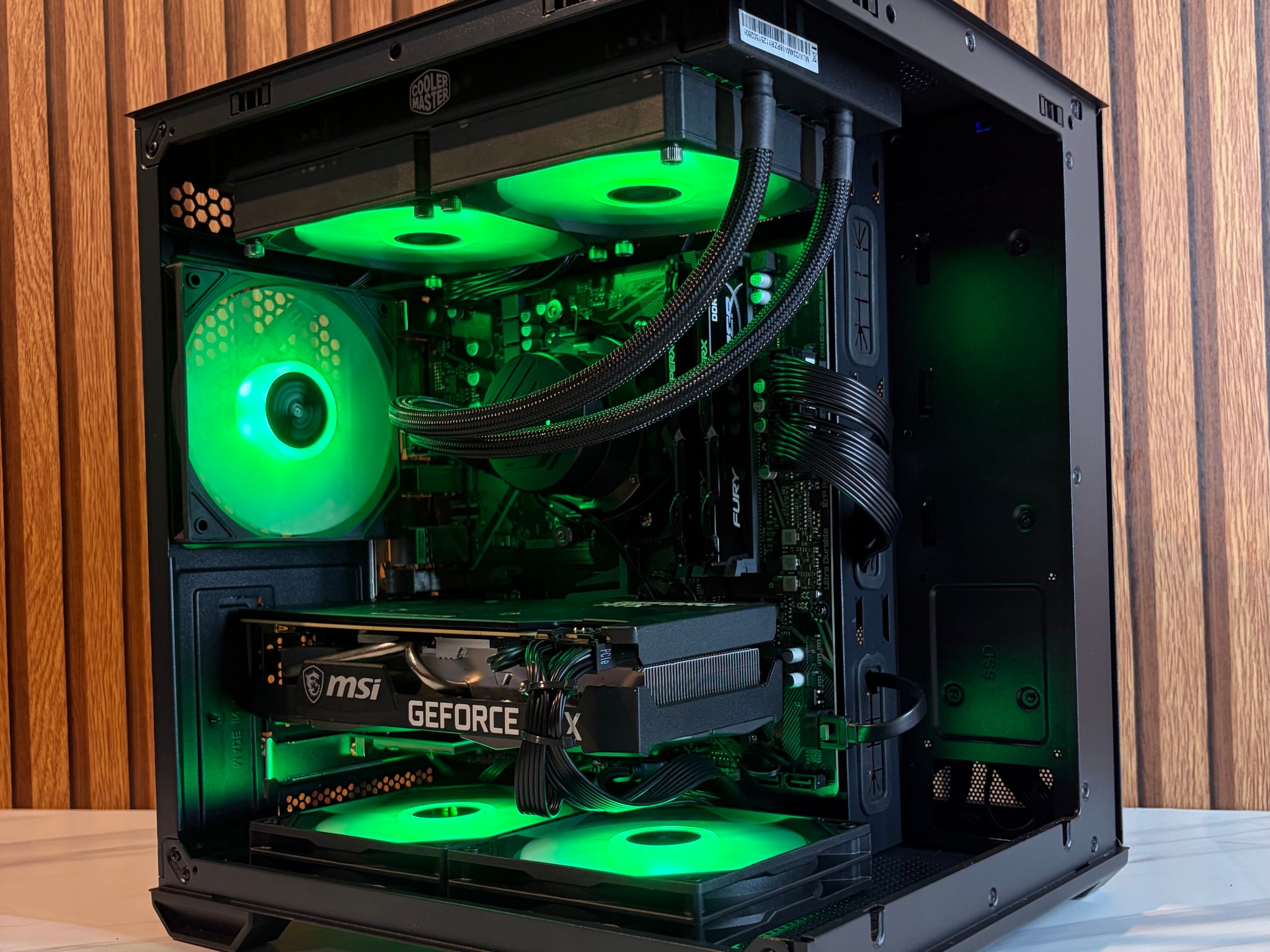 RTX 3070 | RYZEN 5 5600 | 16GB DDR4 | 500GB SSD | 750W | 240MM AIO