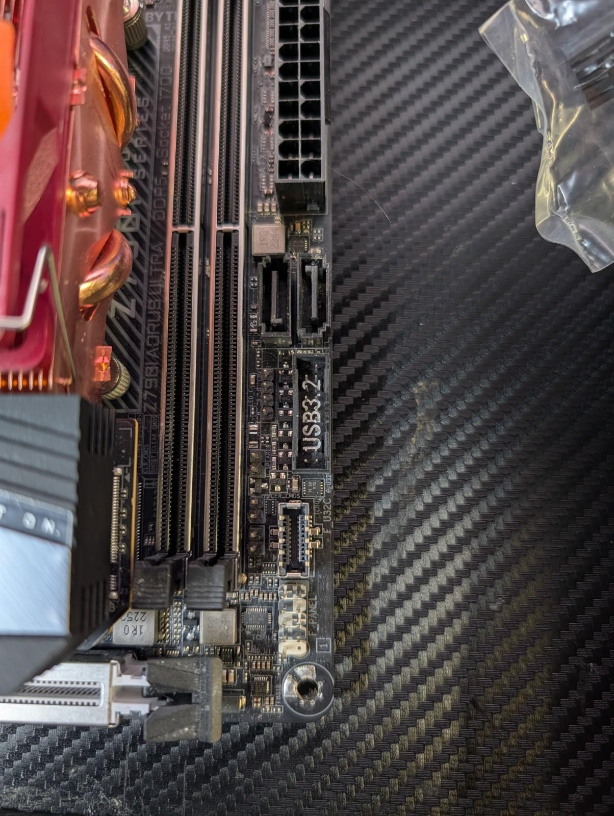 Gigabyte Z790I Aorus Ultra w/ Intel I5-14600k & AXP90-47 Cooler & Contact Frame