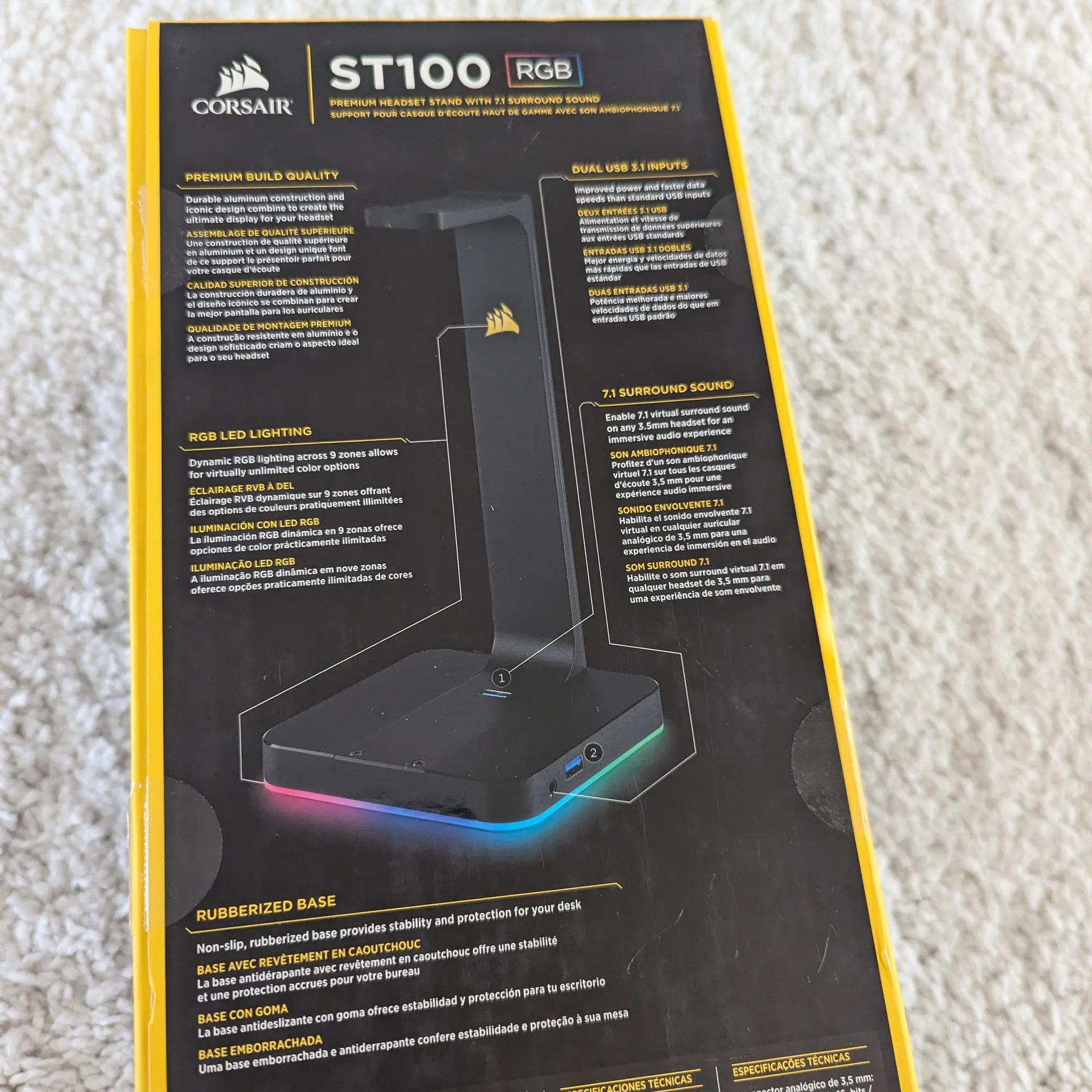 ST100 RGB Premium Headset Stand with 7.1 Surround Sound
