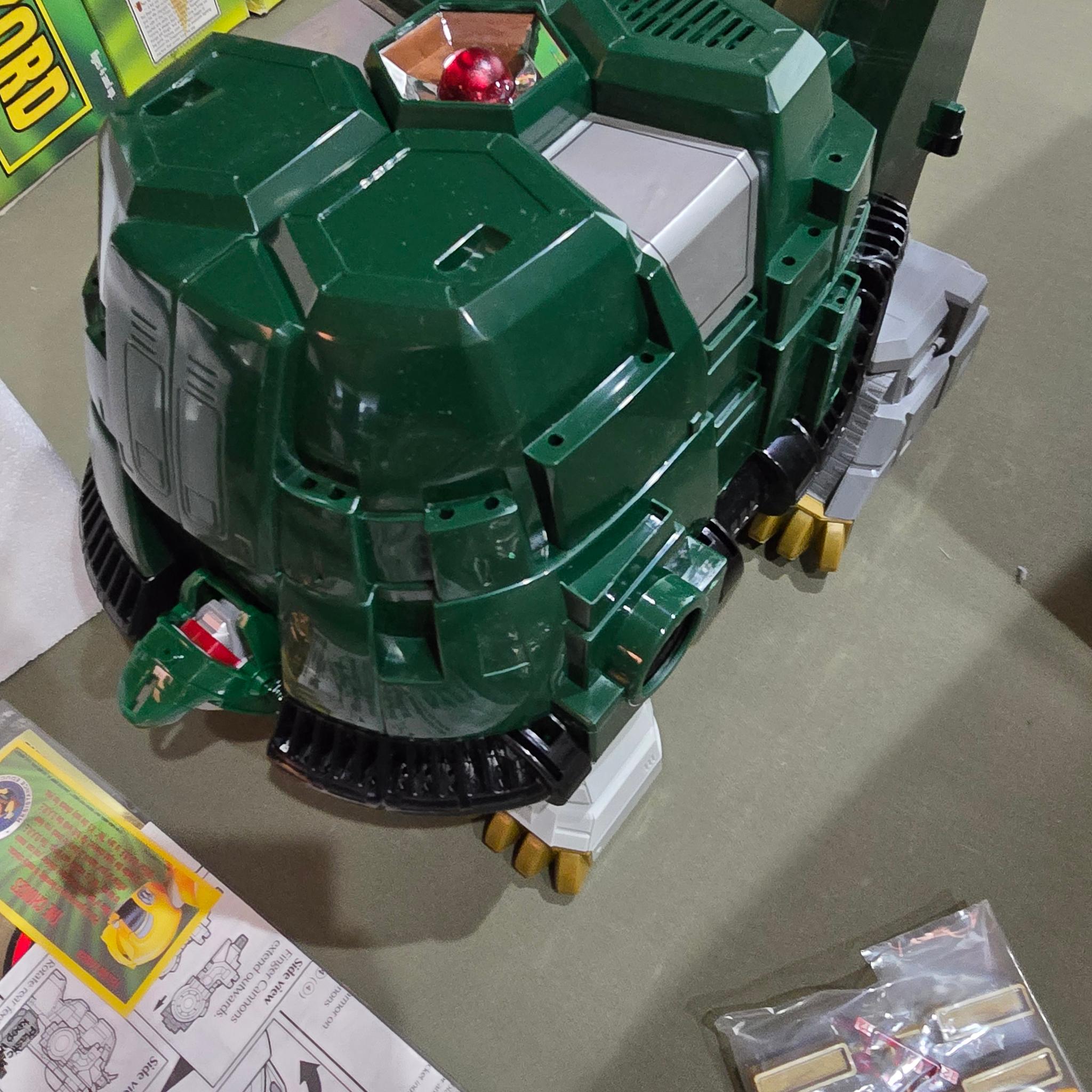 Vintage 1994 Bandai Mighty Morphin Power Rangers Tor The Shuttle Zord new open box