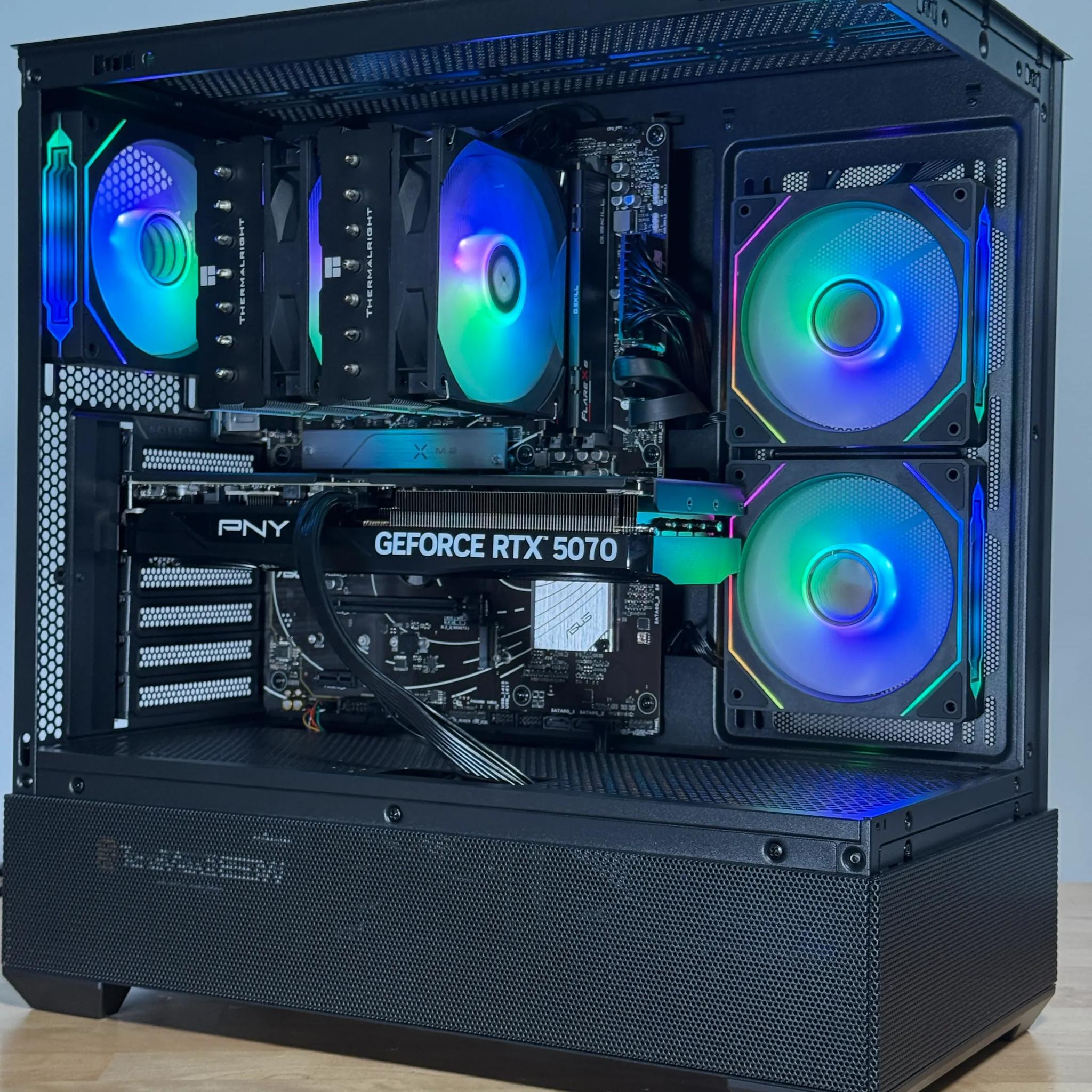RTX 5070 and Ryzen 7 7800x3d Gaming PC