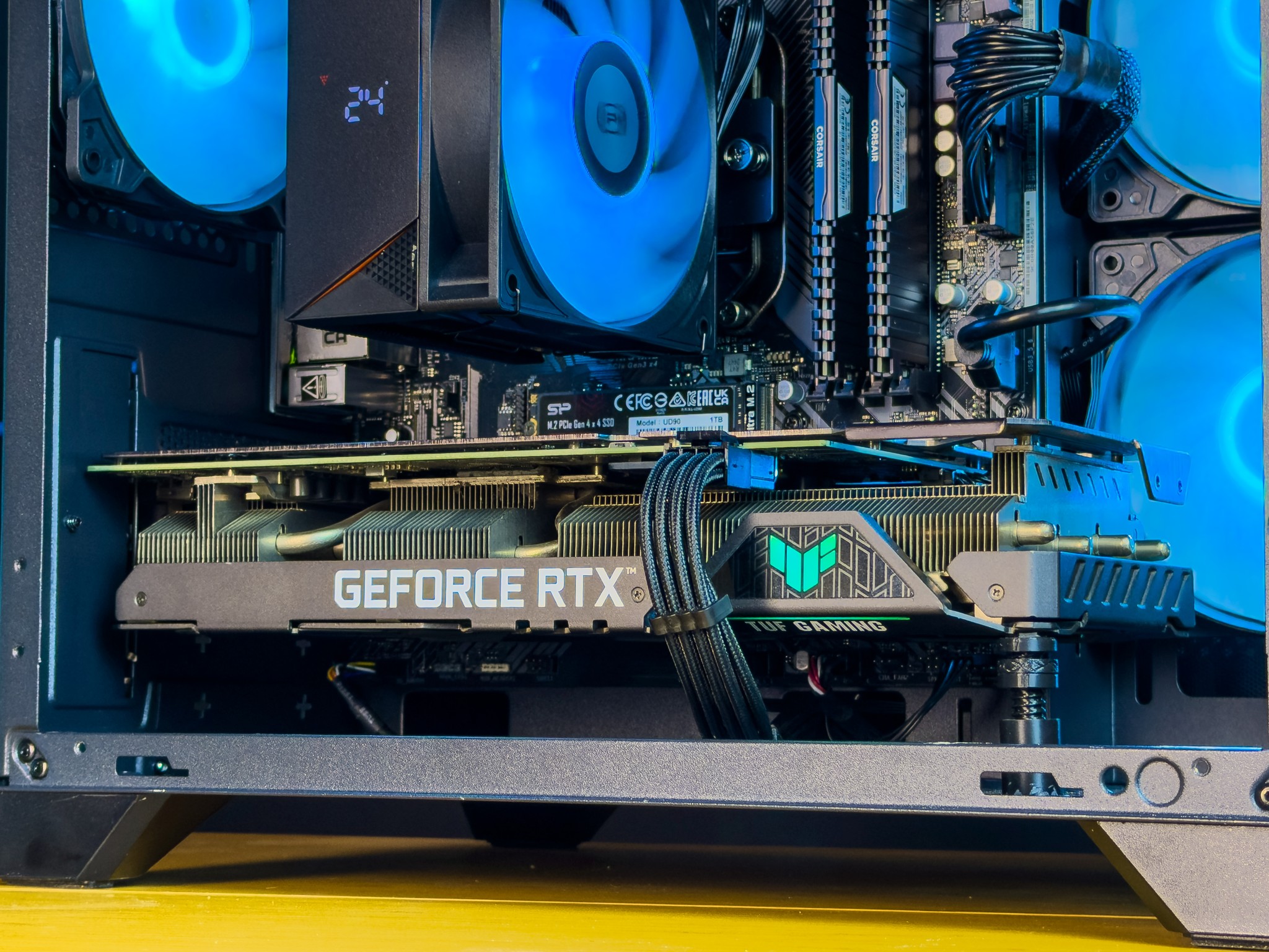 Gaming PC: 3060ti | 3600 | 16gb DDR4 | 1TB SSD