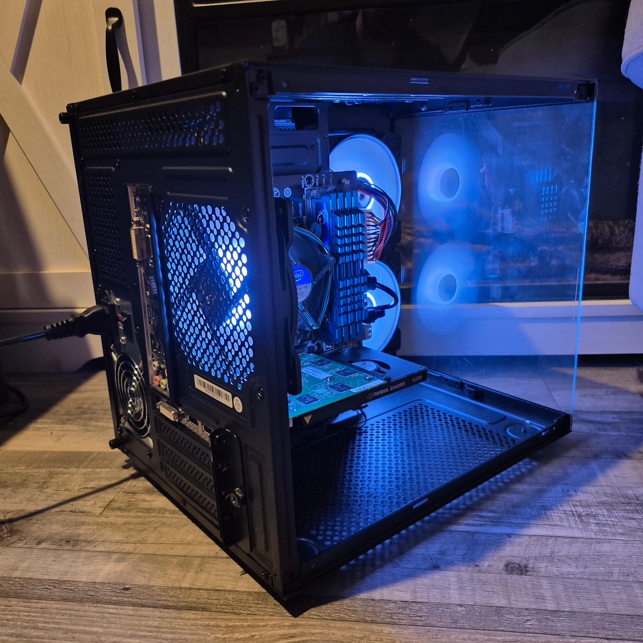 Budget Aquarium Build | i5-4570, 16GB RAM, Nvidia K2200 4GB, 512GB SSD, Win10