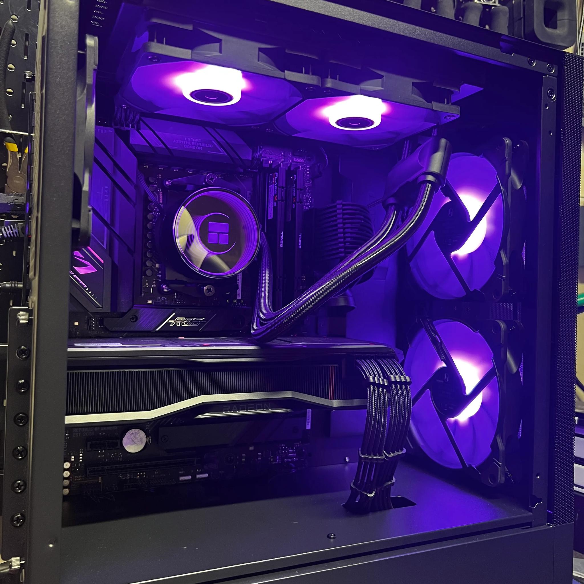 Hydra || AMD Ryzen 5 7600X + AMD Radeon RX 7900 XT
