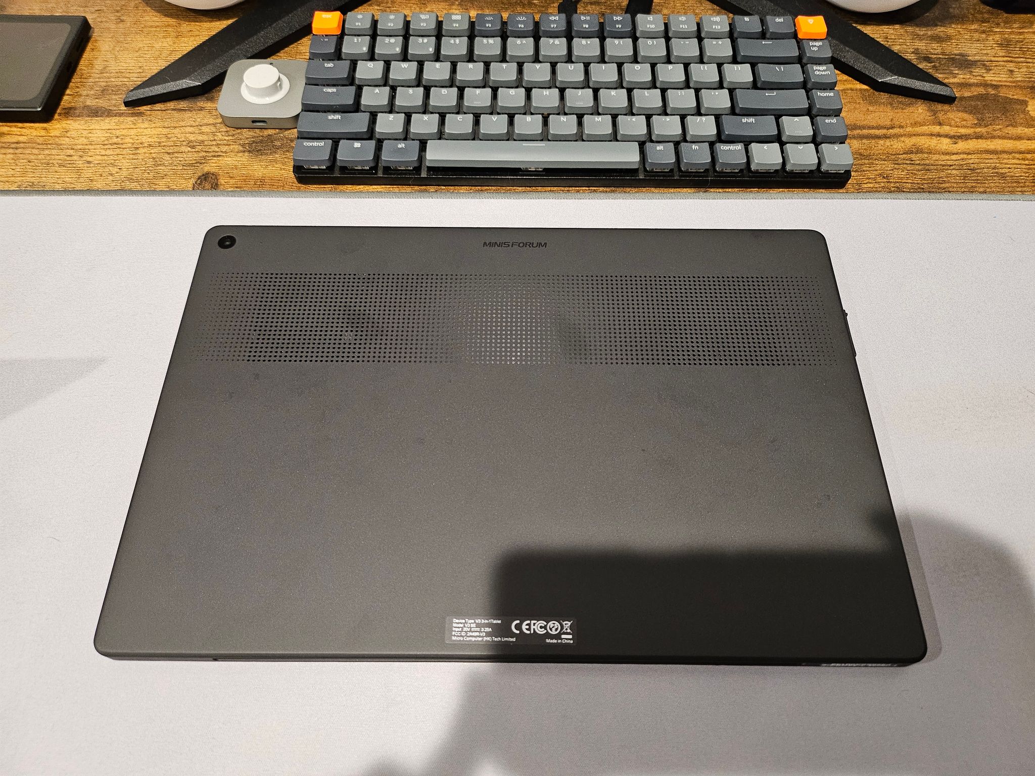 MinisForum V3 SE Laptop/Tablet
