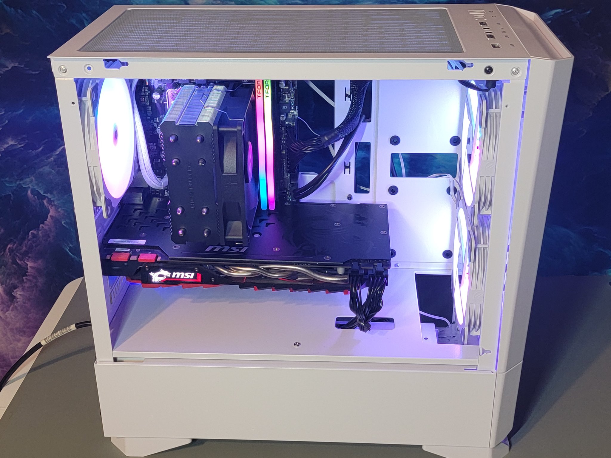 MSI GTX 1070 8GB + Intel Core i7 6700 PC Build #32