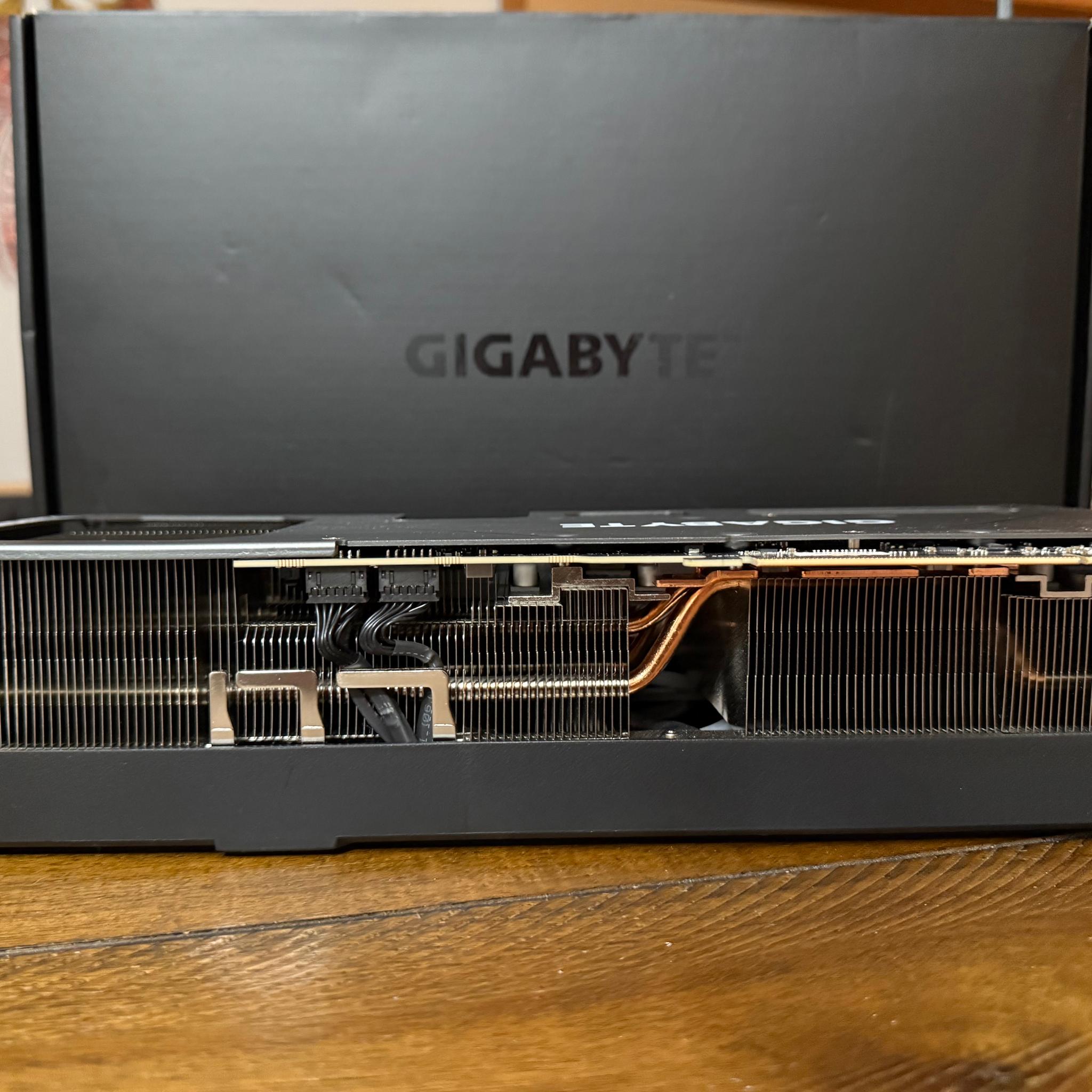 Gigabyte GAMING OC GeForce RTX 4080 SUPER