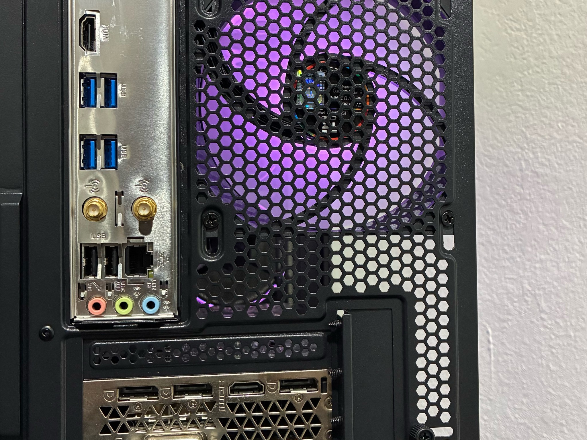 Budget 1080p Gaming PC - GTX 1070 | Ryzen 5 3600
