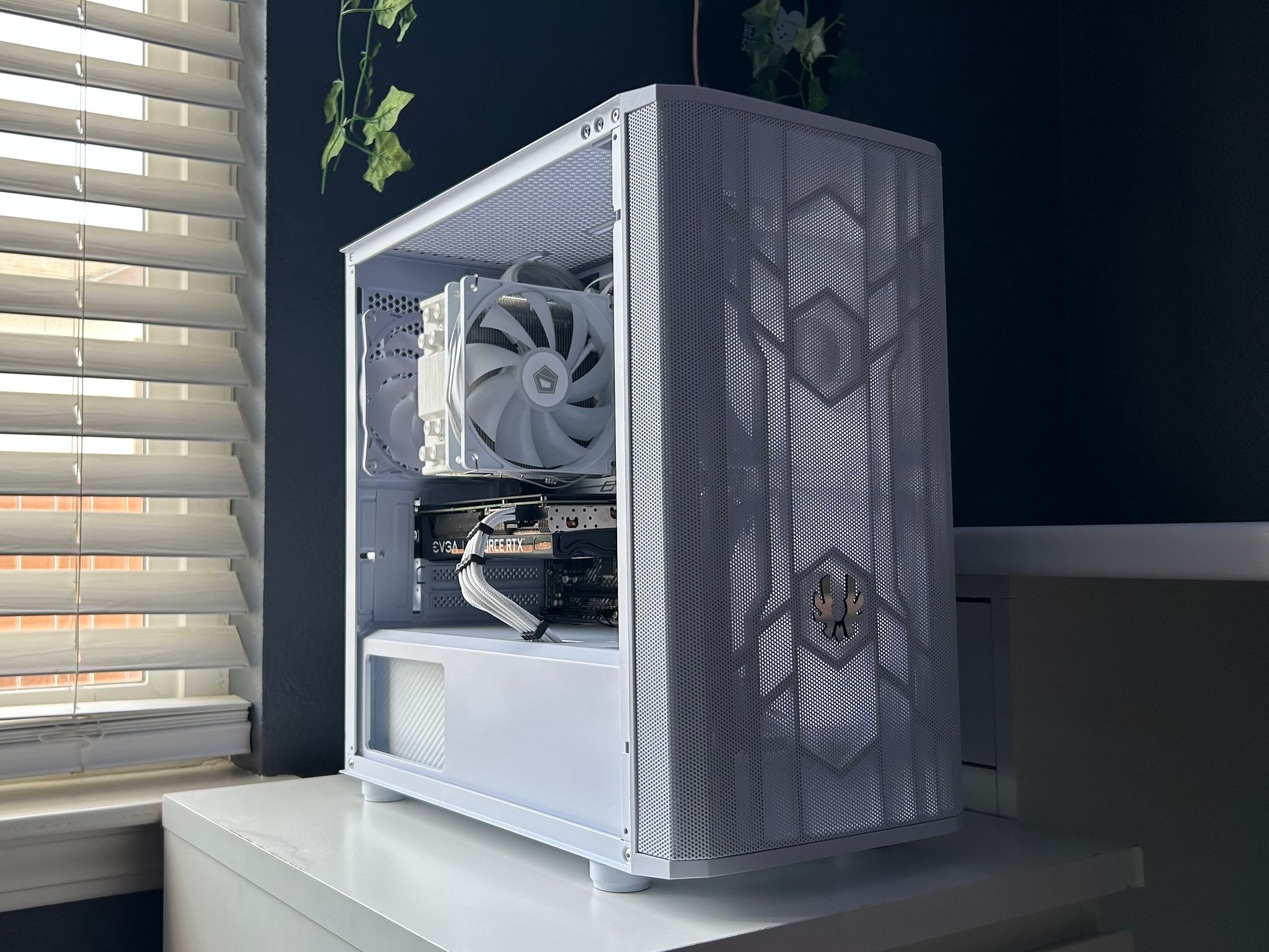 ⚪ 🟣 ⚪ RTX 3060 12GB // Intel i5 11400F