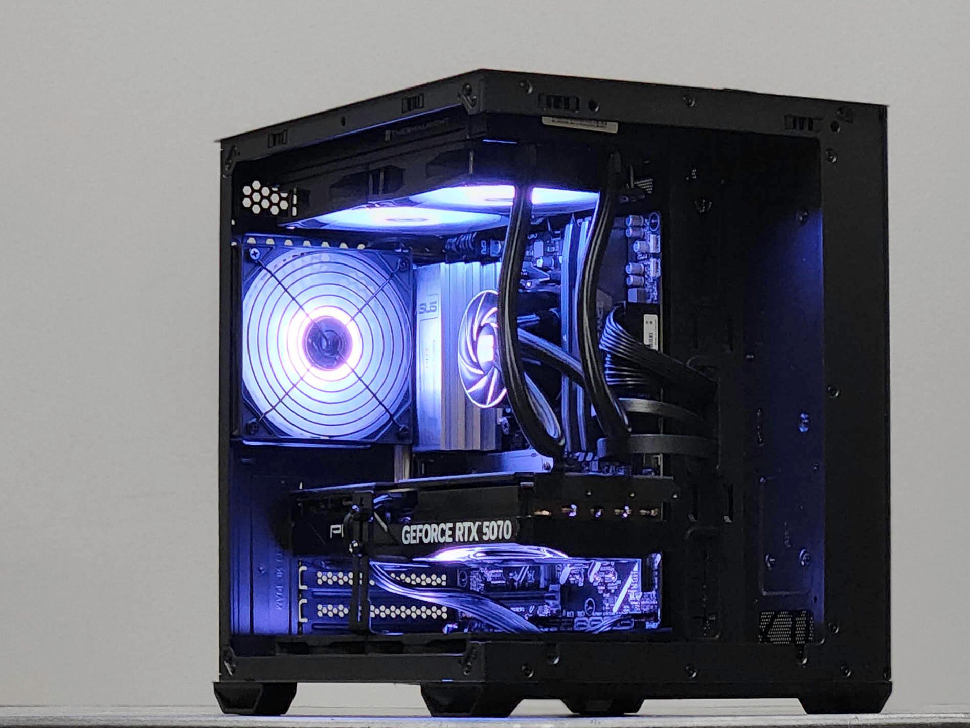 RTX 5070 | Custom 🎮 Gaming & 🎥 Streaming Liquid Cooled PC | Ryzen 7 7800X3D | 2TB SSD | 32GB DDR5