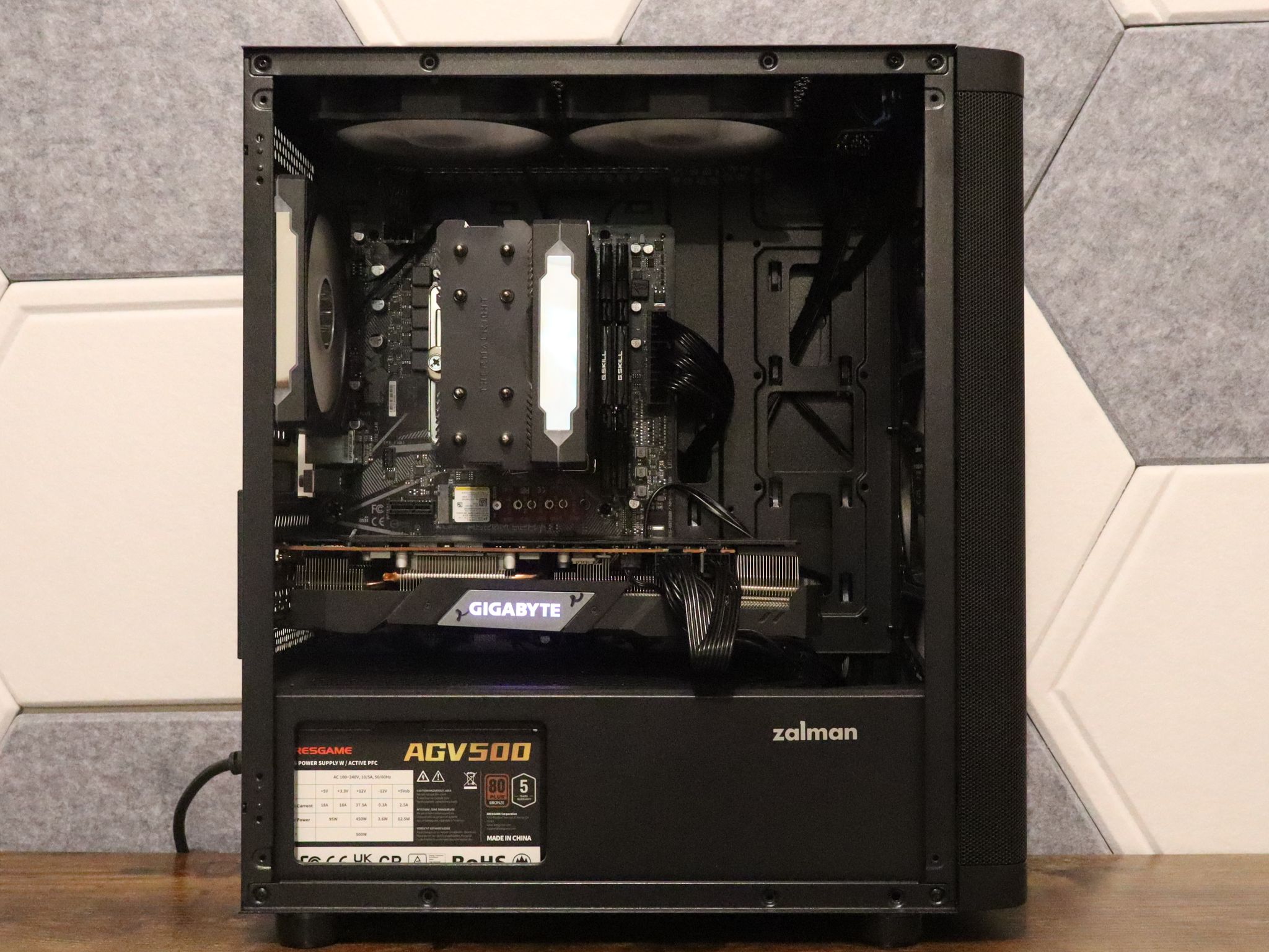 Gaming PC | RX 5700XT | Ryzen 5 5500 | 16gb Ram | 1 TB storage | windows 11 wifi & bluetooth