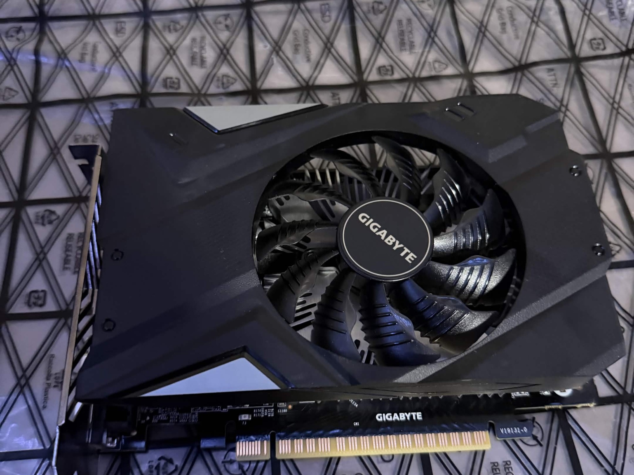 GIGABYTE GeForce GTX 1650 SUPER OC 4G