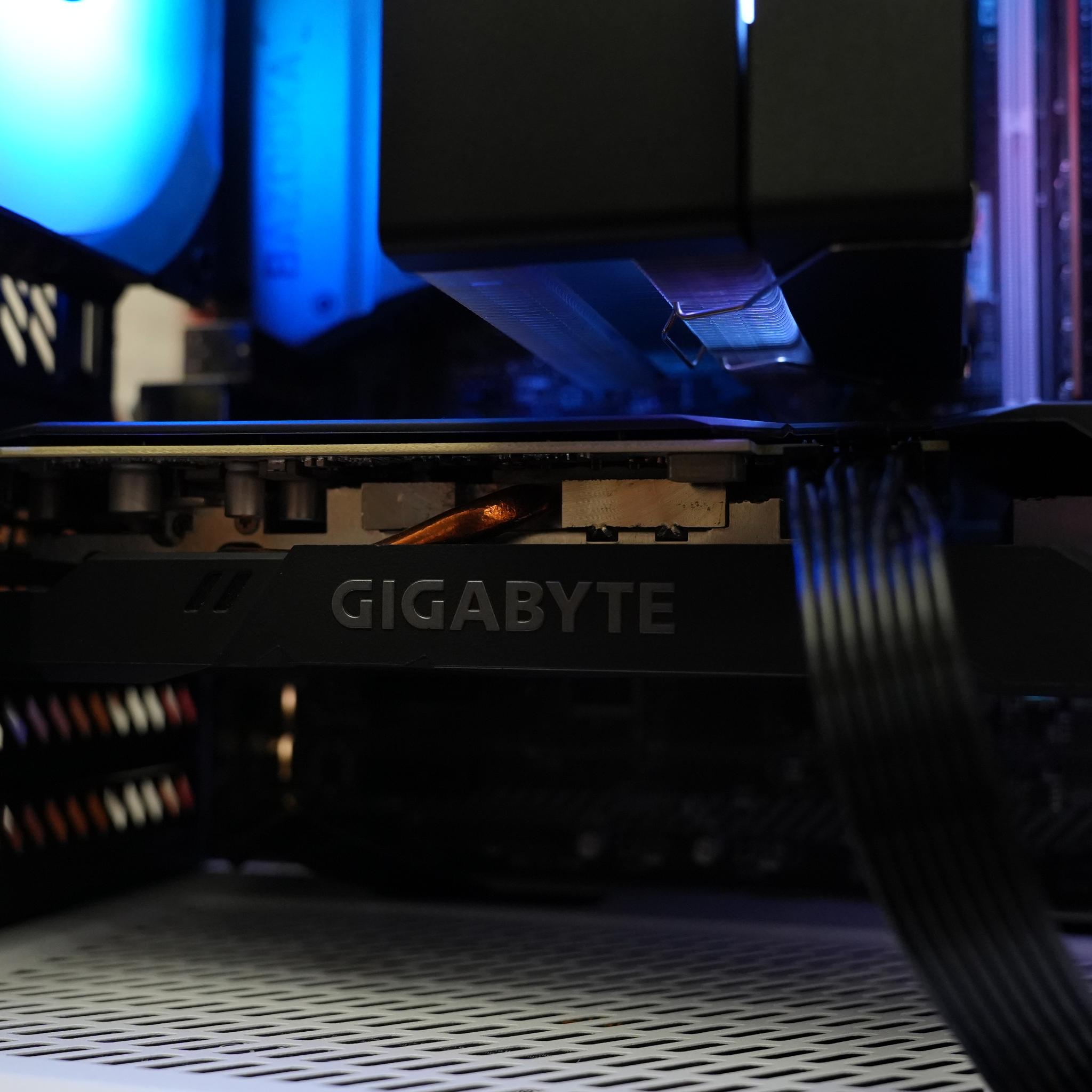 Budget Custom Gaming PC | NVIDIA GeForce RTX 2060 | Intel Core I5-8500 | 16GB RAM