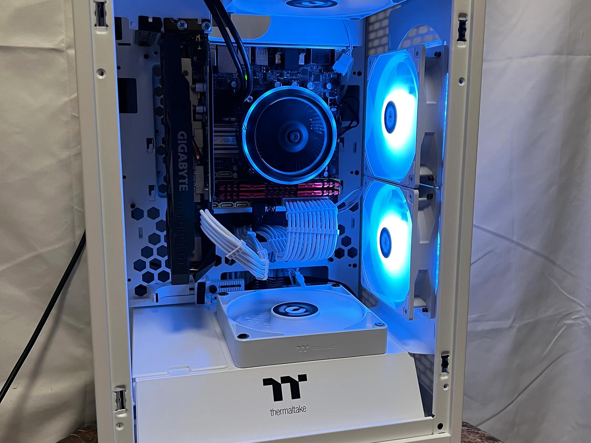 🧊Ice Tower🧊 | Mini PC | GTX 1660TI | Intel Xeon (= Core i7 4770K) | 16GB RAM | 1TB SSD