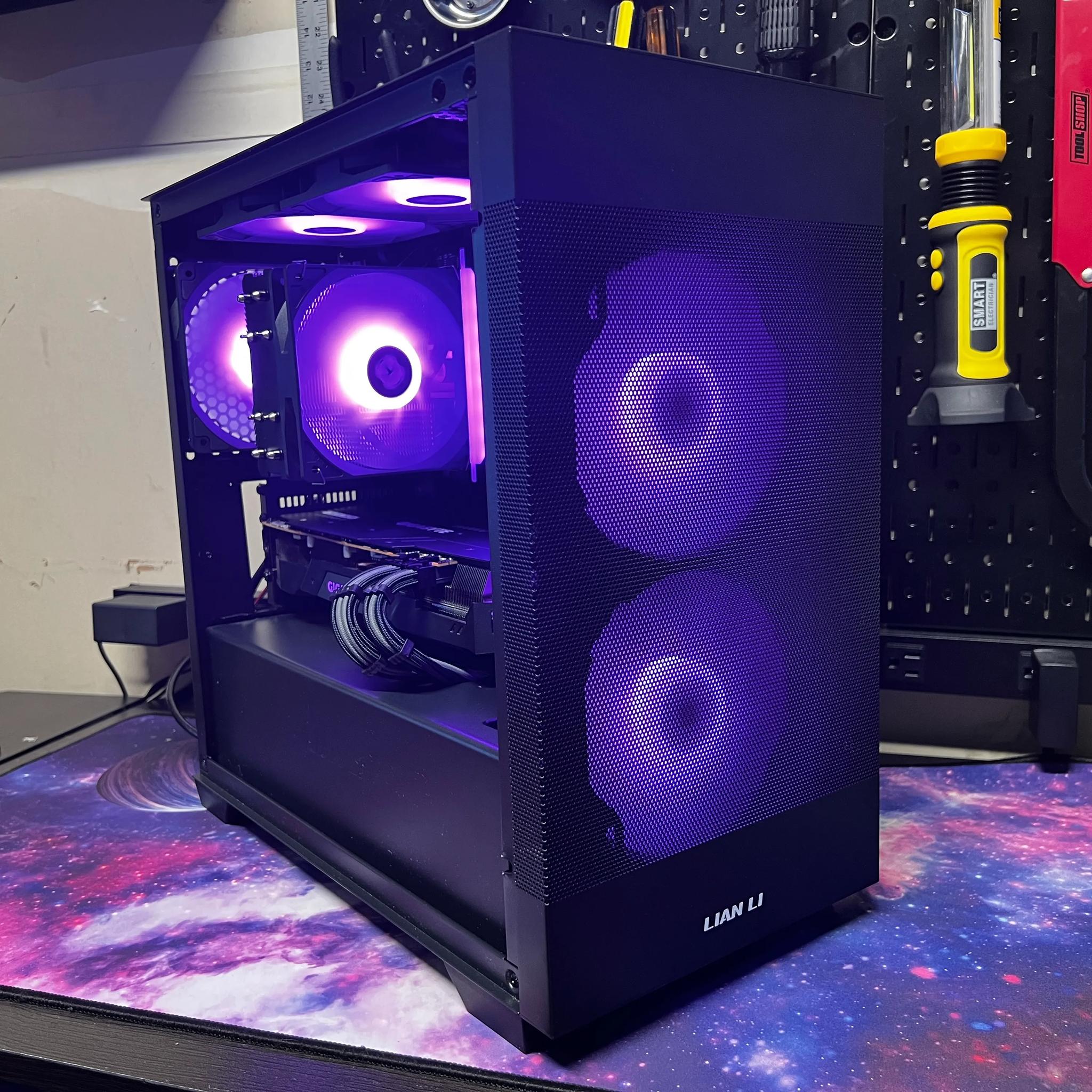 Silent Assassin || Ryzen 5 3600 + Gigabyte RX 5700 XT