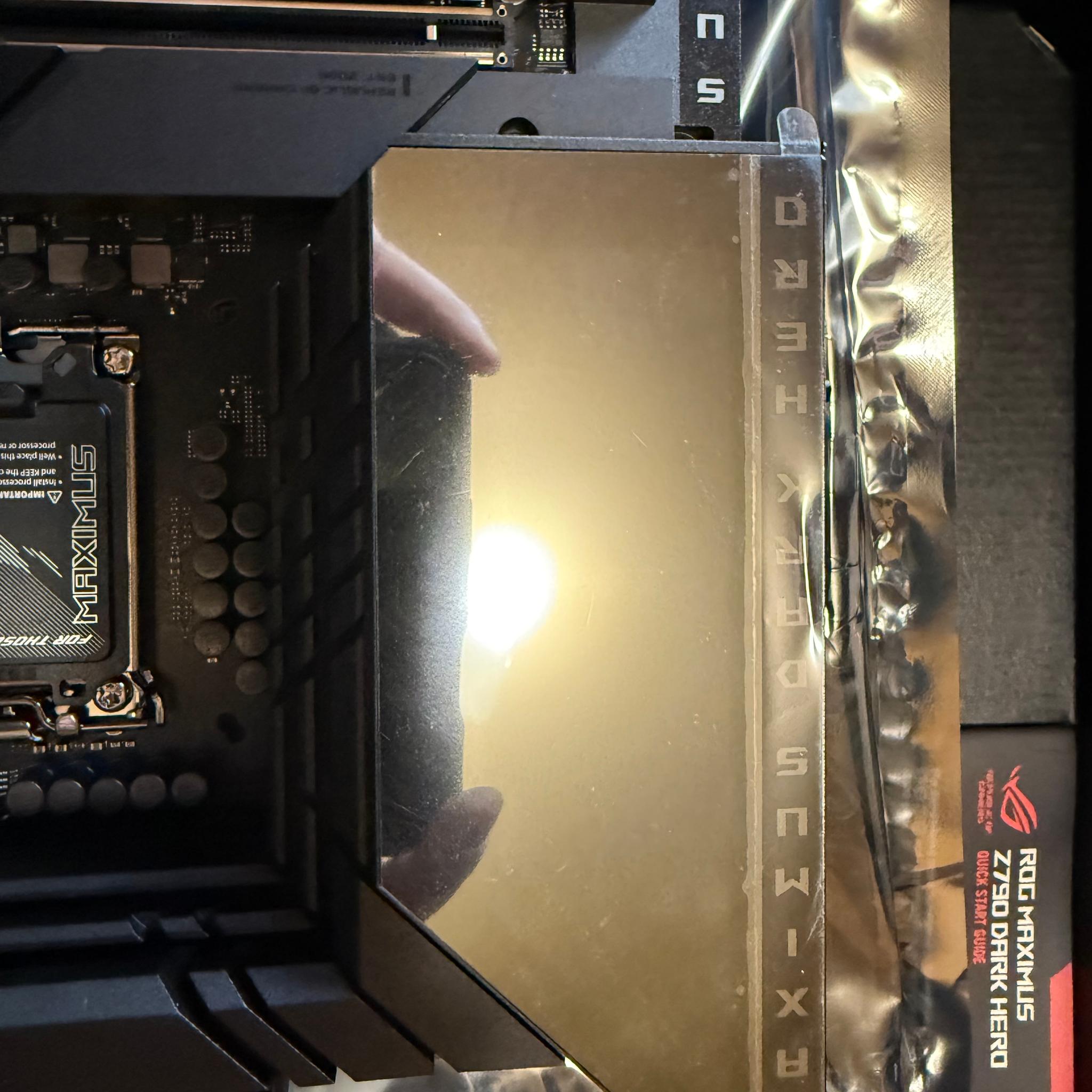 NEW!!! Asus ROG MAXIMUS Z790 DARK HERO: READ DESCRIPTION!!! GREAT DEAL!!!