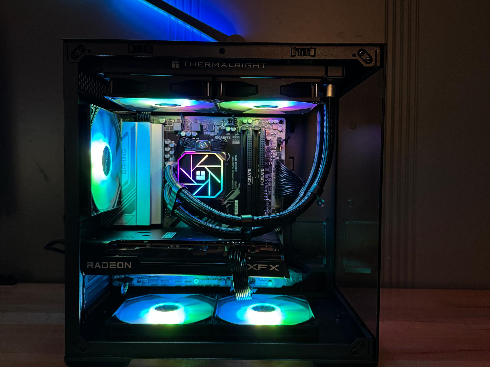 👨‍🚀Ryzen 7600X | RX 6650 XT | 32GB RAM | 1TB SSD