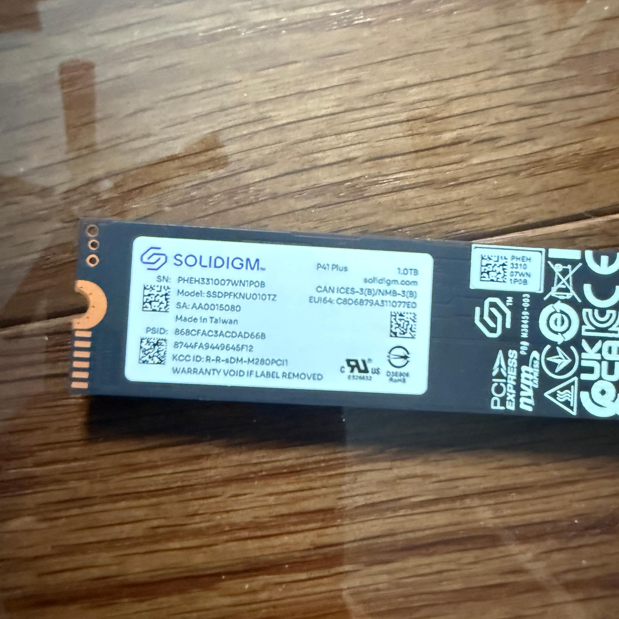 SOLIDIGM P41PLUS 1TB NVMe M.2 2280 SSD