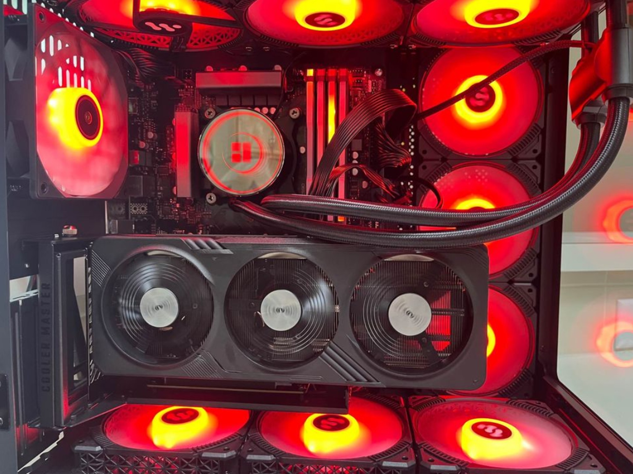 🤑 ON SALE!💰🔥Red Aura🔥 Black Fishtank PC Build 🐟 - 4060 - i9 Intel 🚀 1080p/1440p