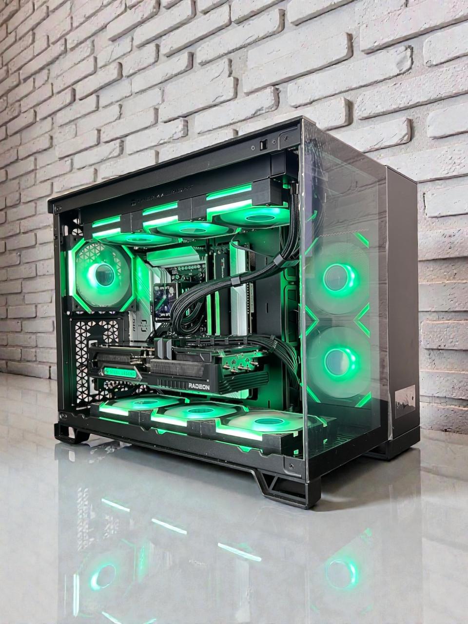 Ryzen 7 9800X3D | RX 9070 XT | 32GB DDR5 | 2 TB M.2 | WIFI 6 | Dark Gamer