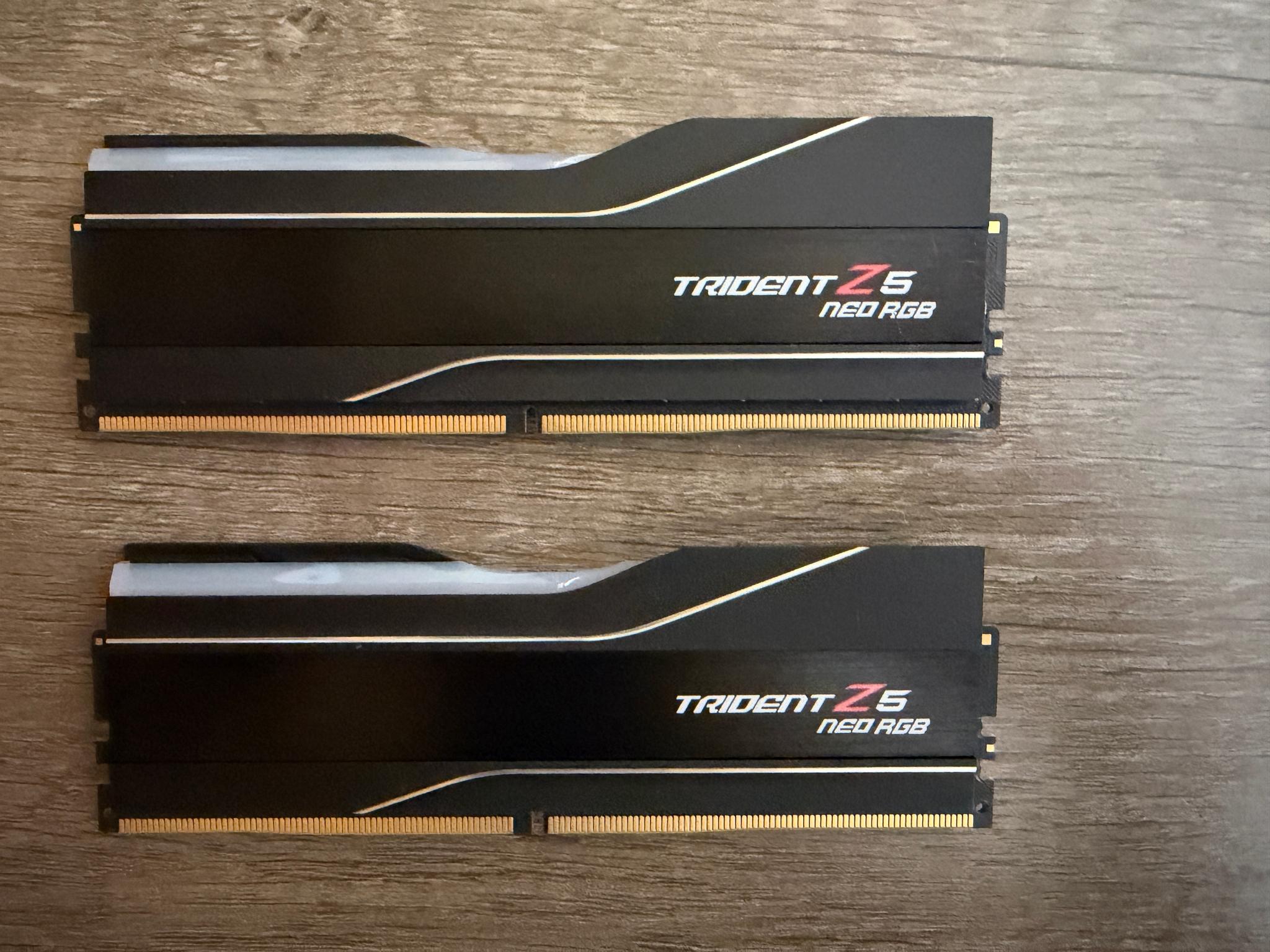 G. Skill Trident Z5 RGB PC RAM DDR5 6000 64GB/32GBX2