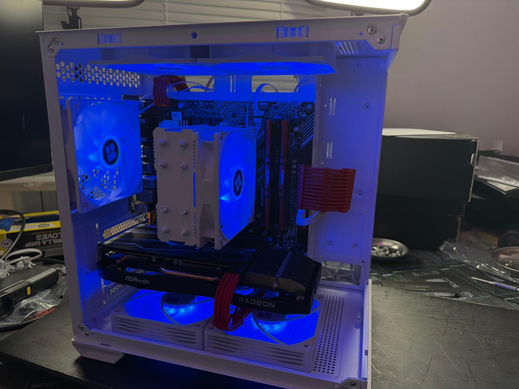 7 3700X|RX 6600XT|DDR4 3200 MT's 16gb|Gaming PC