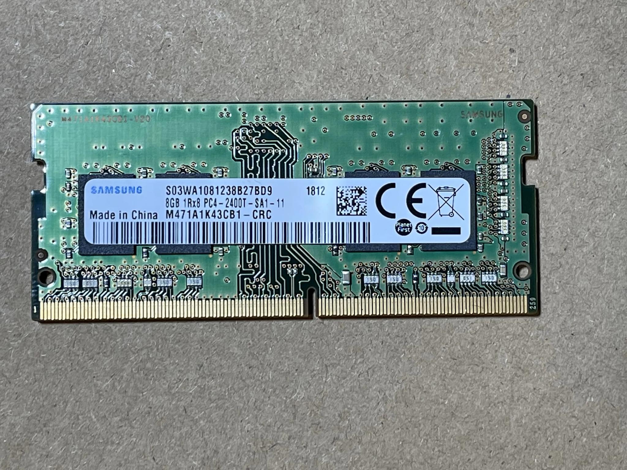 Samsung 1x 8GB DDR4-2400 SODIMM PC4-19200T