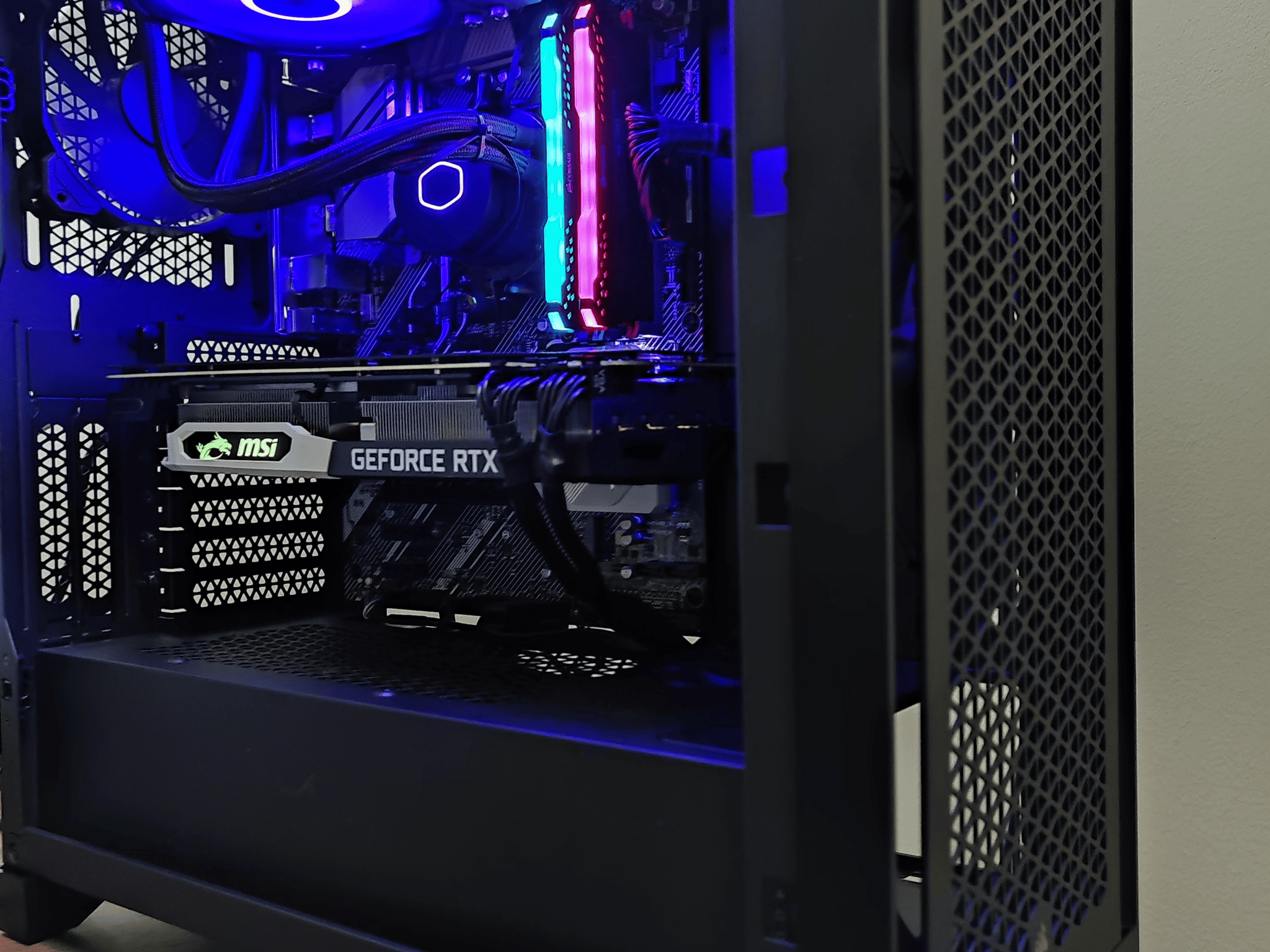 Warzone Ready! Ryzen 7 3700X | RTX 2070 | 16GB Ram | 2TB Storage