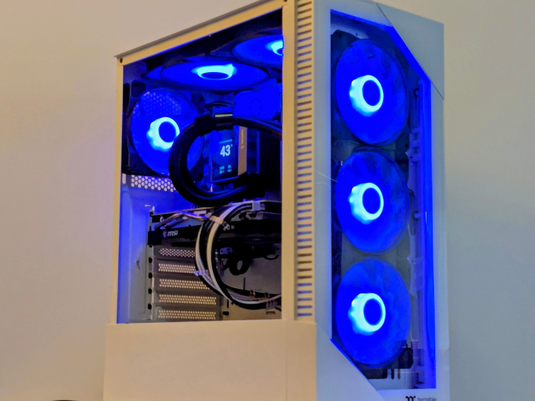 1080p🔥(RX 5700XT|👑Intel Core I7(6-core 12-threads)|16GB RAM|1TB SSD/HDD|Wi-Fi|Windows 11)