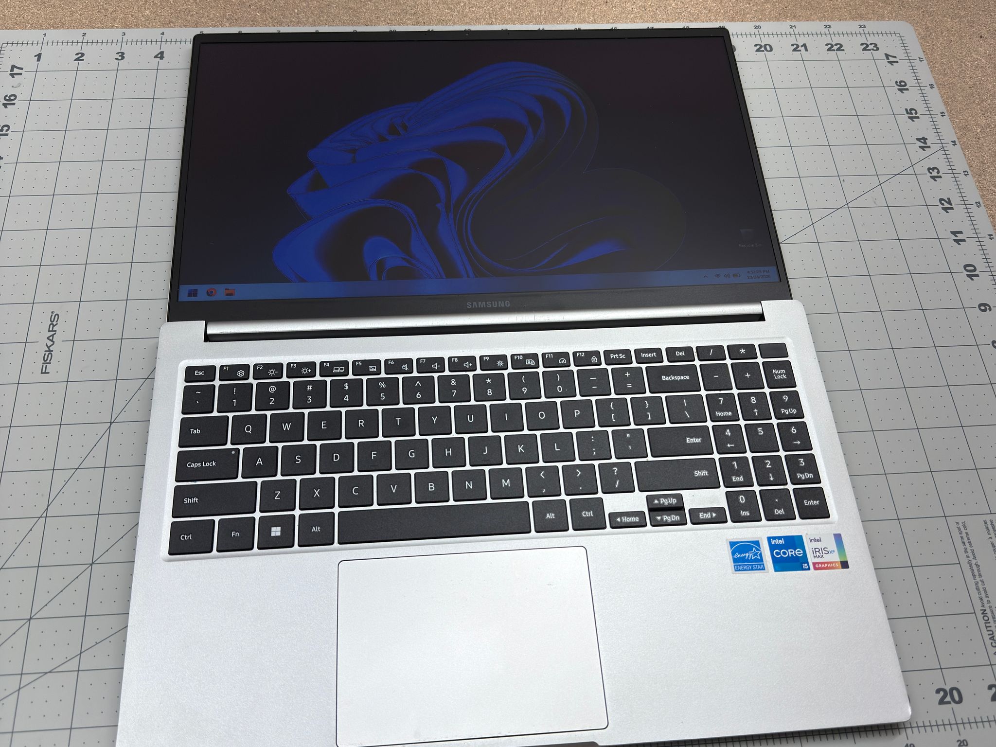 Samsung Galaxy Book | Budget Laptop