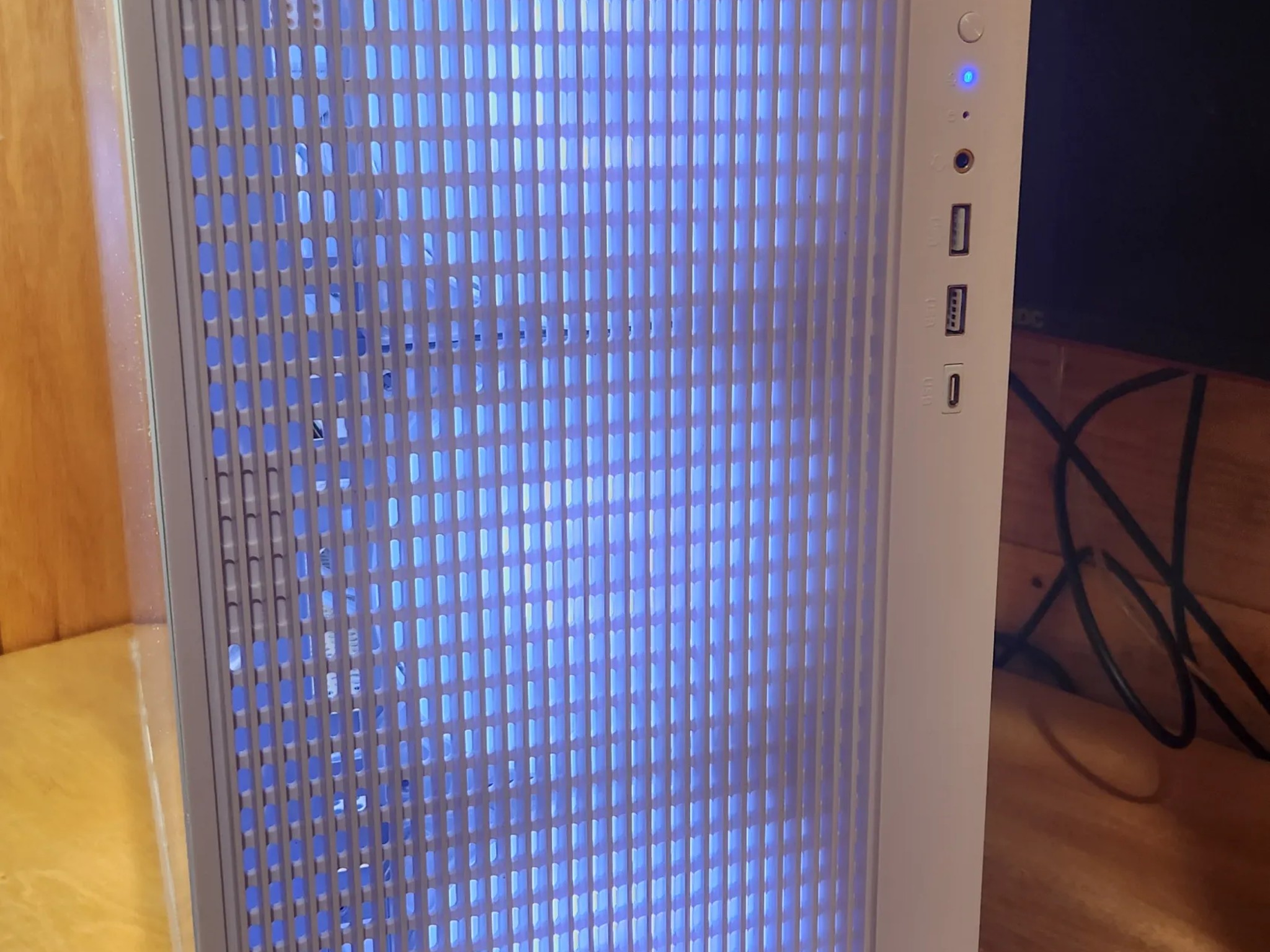 Custom White Gaming PC – RTX 2070 Super | i7 6800k