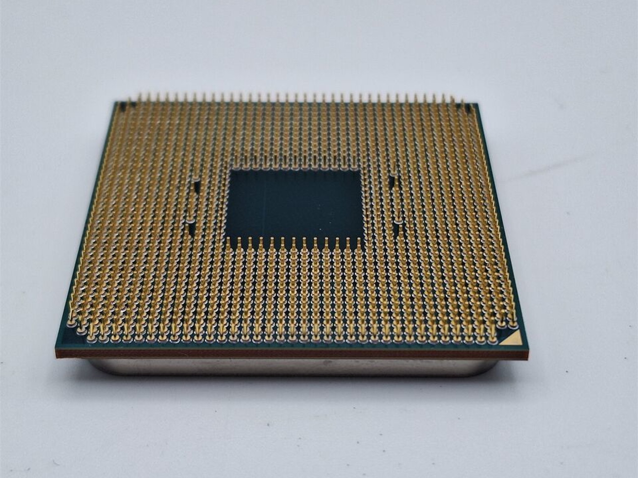 Ryzen 7 5700X Lightly Used.