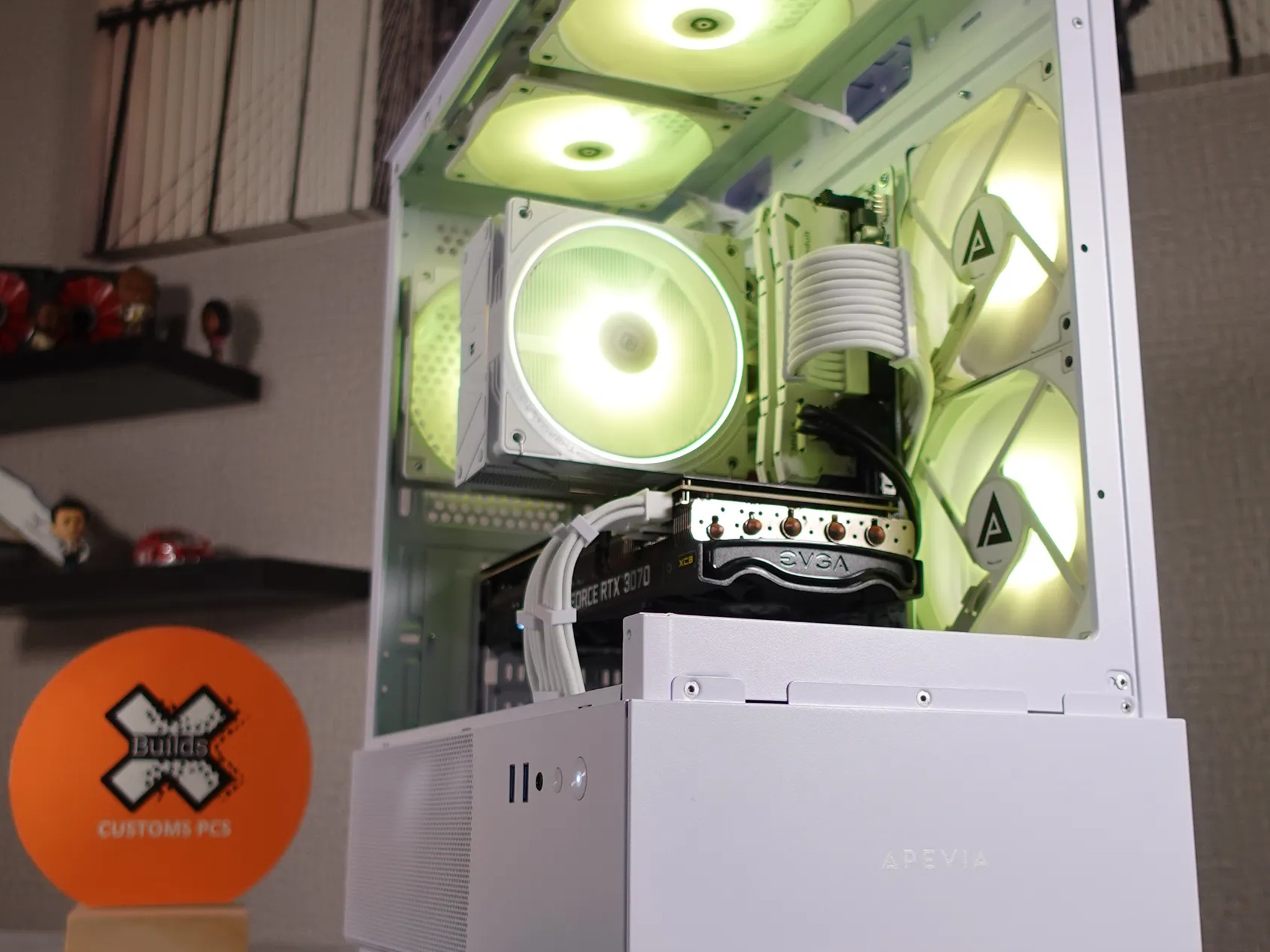 Lunar Frost ryzen 7 5800x rtx 3070