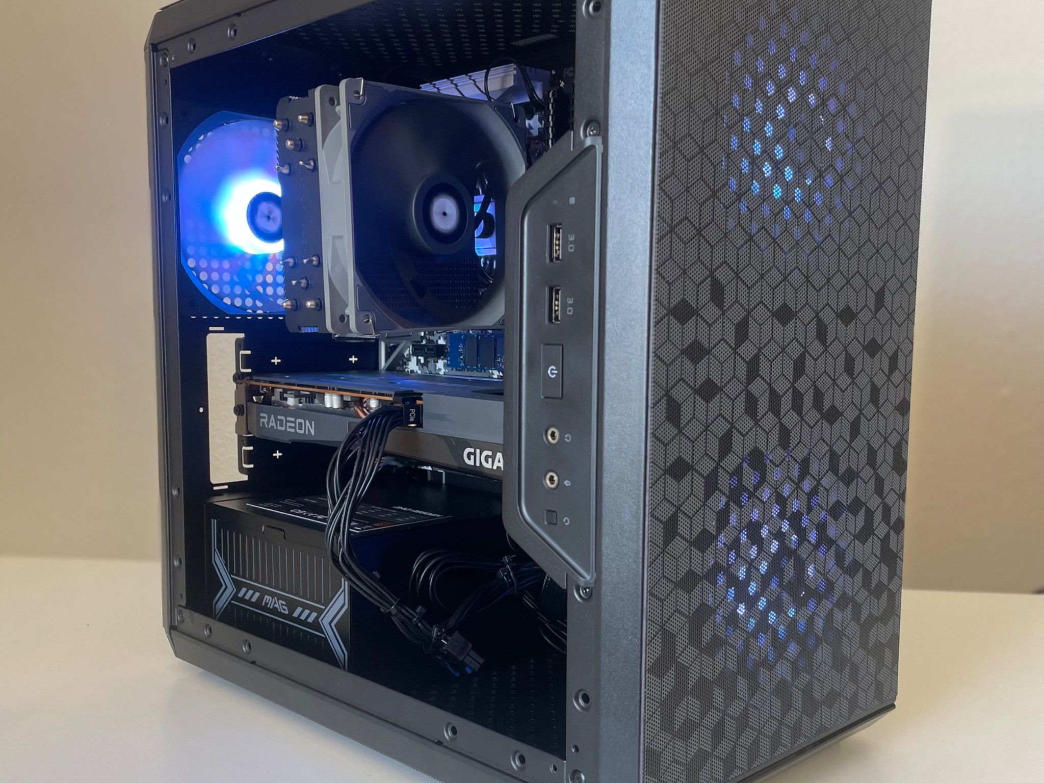 150+ FPS Budget Gaming PC : Ryzen 5 3600X, 6600 8GB, 1 TB NVMe, 16 GB RAM